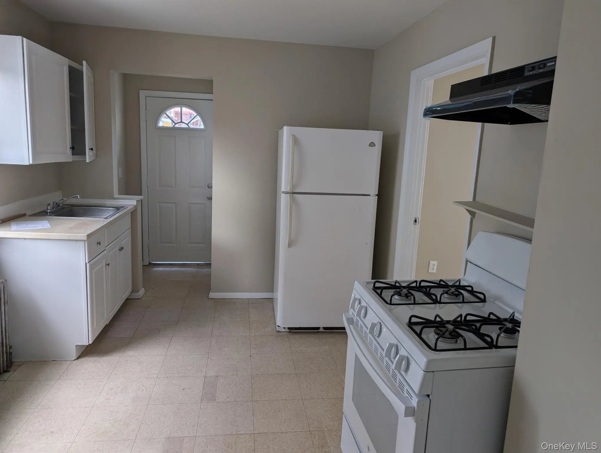 136 Duffy Avenue, Oyster Bay, NY, 2 Bedrooms Bedrooms, 7 Rooms Rooms,2 BathroomsBathrooms,Residential Lease,Idx,Duffy,0,915495 136 Duffy Avenue, Oyster Bay, NY, 2 Bedrooms Bedrooms, 7 Rooms Rooms,2 BathroomsBathrooms,Residential Lease,Idx,Duffy,0,915495