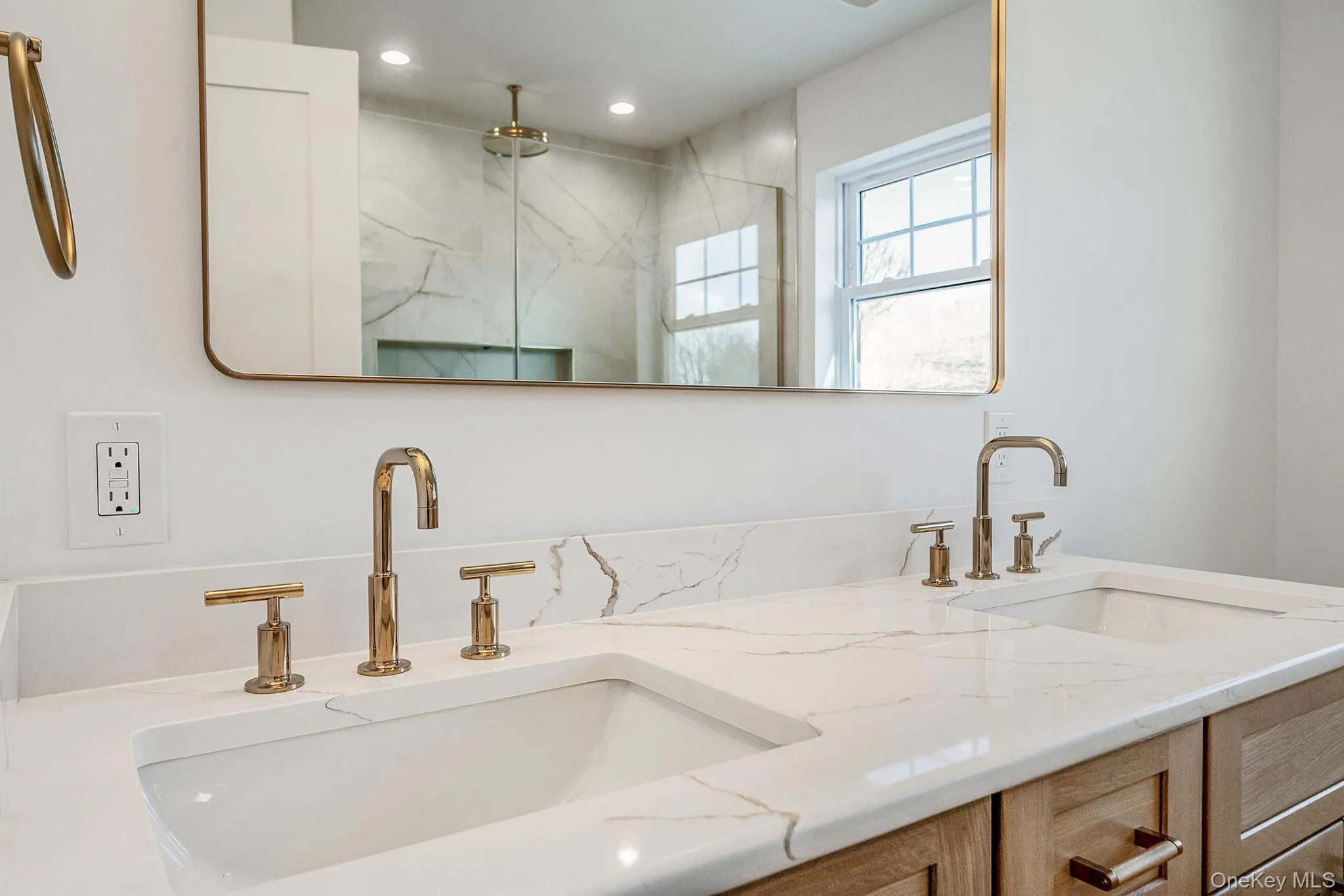 64 Blydenburgh Road, Brookhaven, NY, 4 Bedrooms Bedrooms, 11 Rooms Rooms,2 BathroomsBathrooms,Residential,For Rent,Blydenburgh,0,915532 64 Blydenburgh Road, Brookhaven, NY, 4 Bedrooms Bedrooms, 11 Rooms Rooms,2 BathroomsBathrooms,Residential,For Rent,Blydenburgh,0,915532