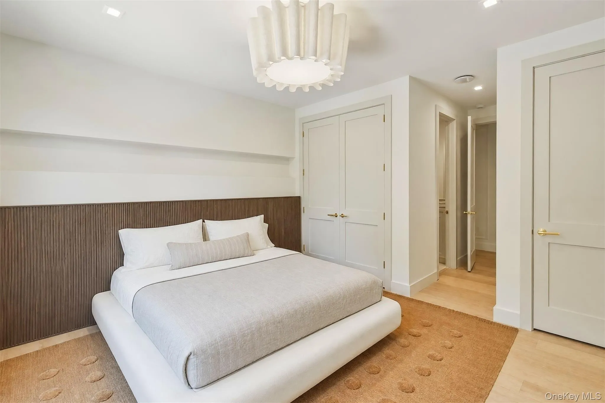 NC12 Landing Lane, Southampton, NY, 5 Bedrooms Bedrooms, 8 Rooms Rooms,5 BathroomsBathrooms,Residential,For Rent,Landing,0,915536 NC12 Landing Lane, Southampton, NY, 5 Bedrooms Bedrooms, 8 Rooms Rooms,5 BathroomsBathrooms,Residential,For Rent,Landing,0,915536