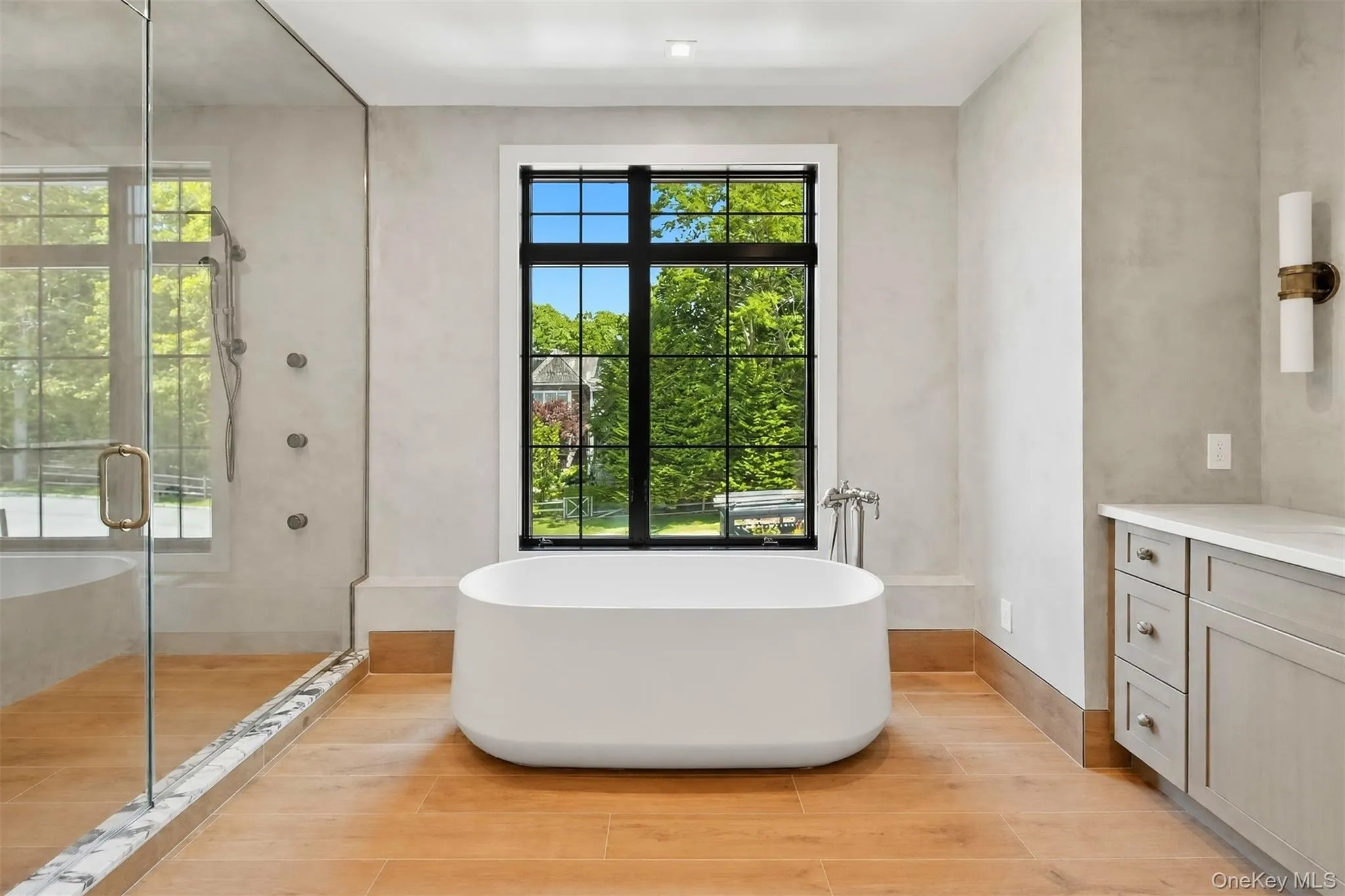 NC12 Landing Lane, Southampton, NY, 5 Bedrooms Bedrooms, 8 Rooms Rooms,5 BathroomsBathrooms,Residential,For Rent,Landing,0,915536 NC12 Landing Lane, Southampton, NY, 5 Bedrooms Bedrooms, 8 Rooms Rooms,5 BathroomsBathrooms,Residential,For Rent,Landing,0,915536