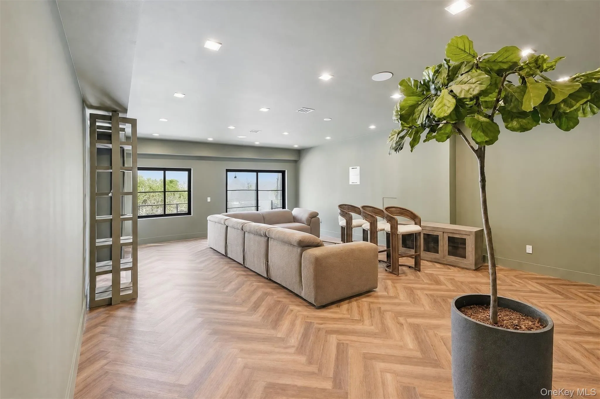 NC12 Landing Lane, Southampton, NY, 5 Bedrooms Bedrooms, 8 Rooms Rooms,5 BathroomsBathrooms,Residential,For Rent,Landing,0,915536 NC12 Landing Lane, Southampton, NY, 5 Bedrooms Bedrooms, 8 Rooms Rooms,5 BathroomsBathrooms,Residential,For Rent,Landing,0,915536