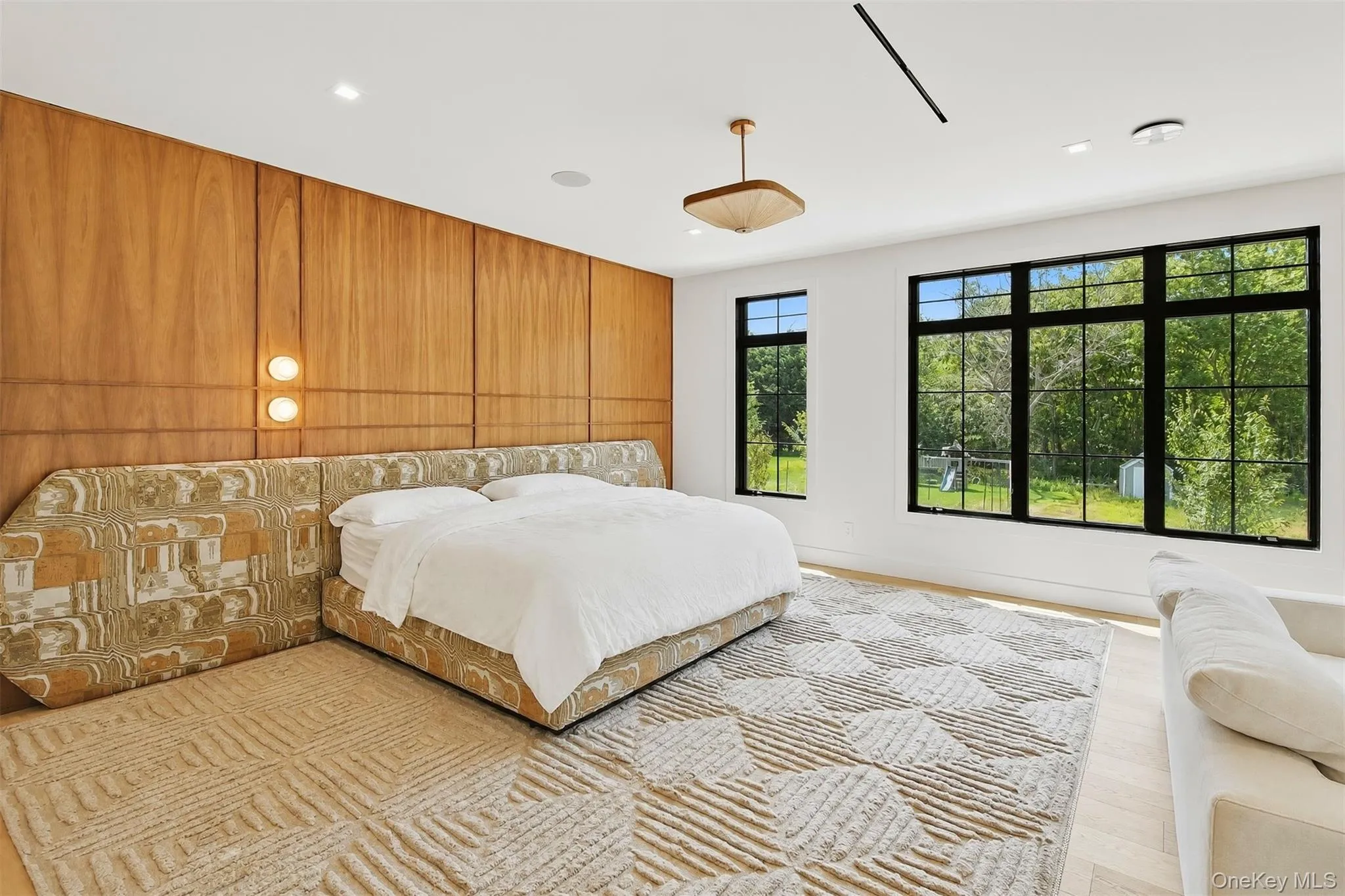 NC12 Landing Lane, Southampton, NY, 5 Bedrooms Bedrooms, 8 Rooms Rooms,5 BathroomsBathrooms,Residential,For Rent,Landing,0,915536 NC12 Landing Lane, Southampton, NY, 5 Bedrooms Bedrooms, 8 Rooms Rooms,5 BathroomsBathrooms,Residential,For Rent,Landing,0,915536