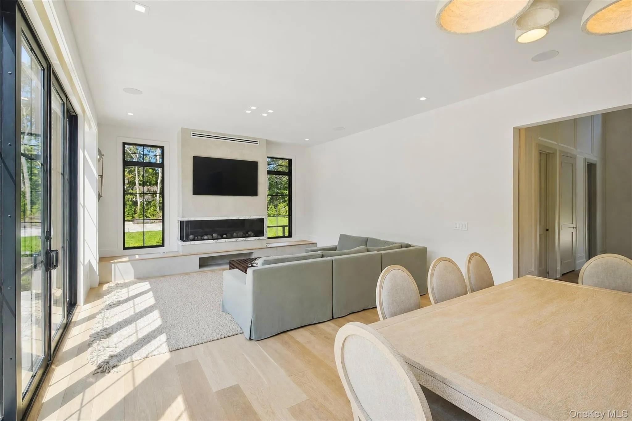 NC12 Landing Lane, Southampton, NY, 5 Bedrooms Bedrooms, 8 Rooms Rooms,5 BathroomsBathrooms,Residential,For Rent,Landing,0,915536 NC12 Landing Lane, Southampton, NY, 5 Bedrooms Bedrooms, 8 Rooms Rooms,5 BathroomsBathrooms,Residential,For Rent,Landing,0,915536
