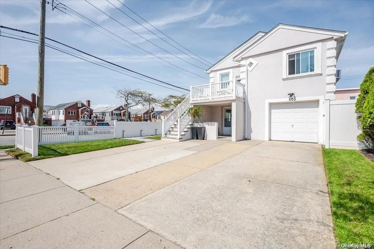 505 Broadway, Long Beach, NY, 3 Bedrooms Bedrooms, 6 Rooms Rooms,2 BathroomsBathrooms,Residential Lease,Idx,Broadway,915674 505 Broadway, Long Beach, NY, 3 Bedrooms Bedrooms, 6 Rooms Rooms,2 BathroomsBathrooms,Residential Lease,Idx,Broadway,915674