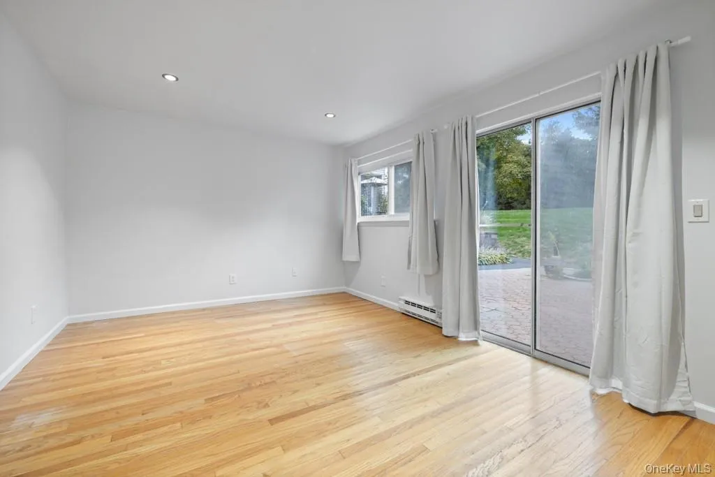 Primary bedroom with en suite and walk-in closet Primary bedroom with en suite and walk-in closet