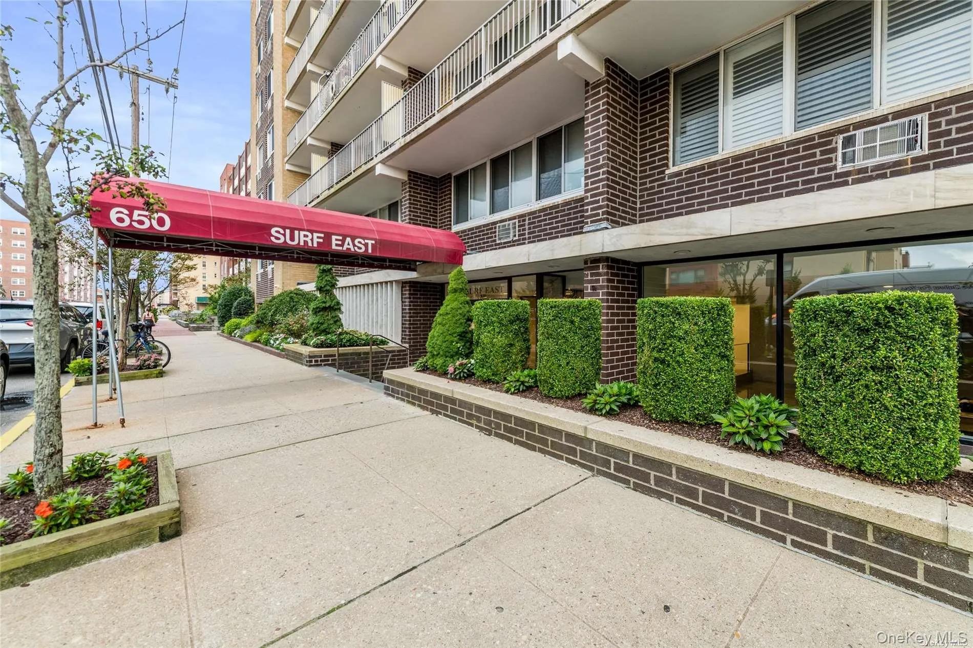 View of apartment building / complex View of apartment building / complex