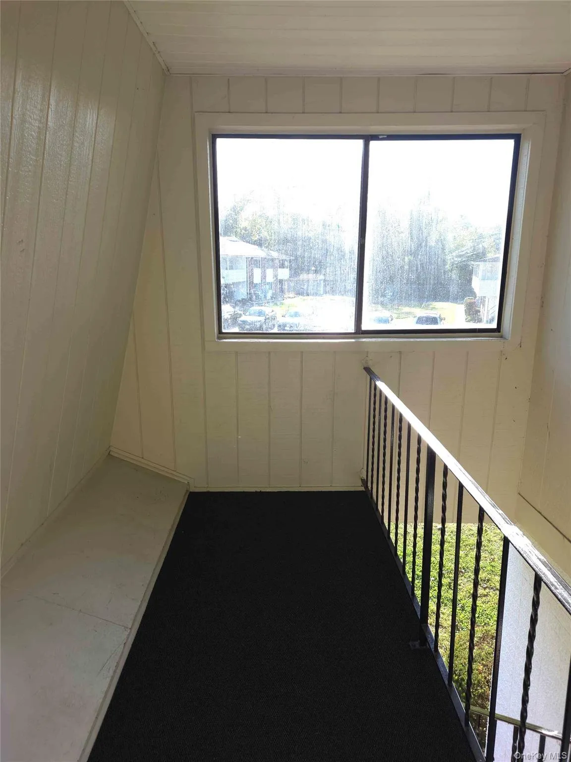 Balcony featuring a sunroom Balcony featuring a sunroom