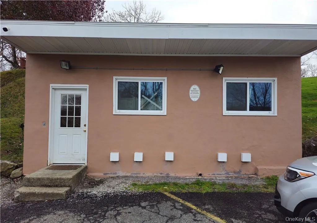 1506 Cortland Drive, Newburgh (town), NY, 2 Bedrooms Bedrooms, 6 Rooms Rooms,1 BathroomBathrooms,Residential Lease,Idx,Cortland,0,916089 1506 Cortland Drive, Newburgh (town), NY, 2 Bedrooms Bedrooms, 6 Rooms Rooms,1 BathroomBathrooms,Residential Lease,Idx,Cortland,0,916089