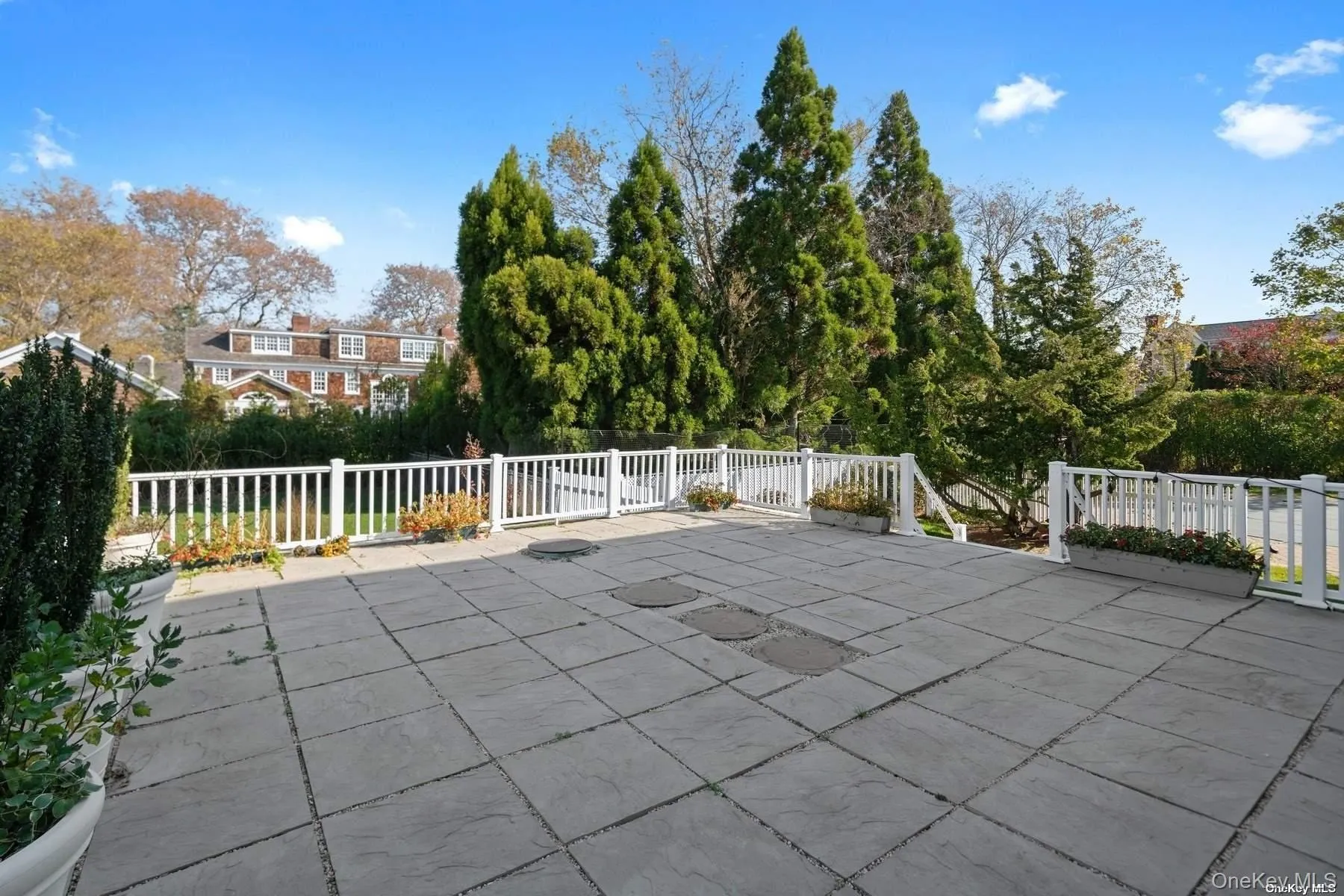 77 Library Avenue, Southampton, NY, 4 Bedrooms Bedrooms, 8 Rooms Rooms,4 BathroomsBathrooms,Residential Lease,Idx,Library,0,916128 77 Library Avenue, Southampton, NY, 4 Bedrooms Bedrooms, 8 Rooms Rooms,4 BathroomsBathrooms,Residential Lease,Idx,Library,0,916128