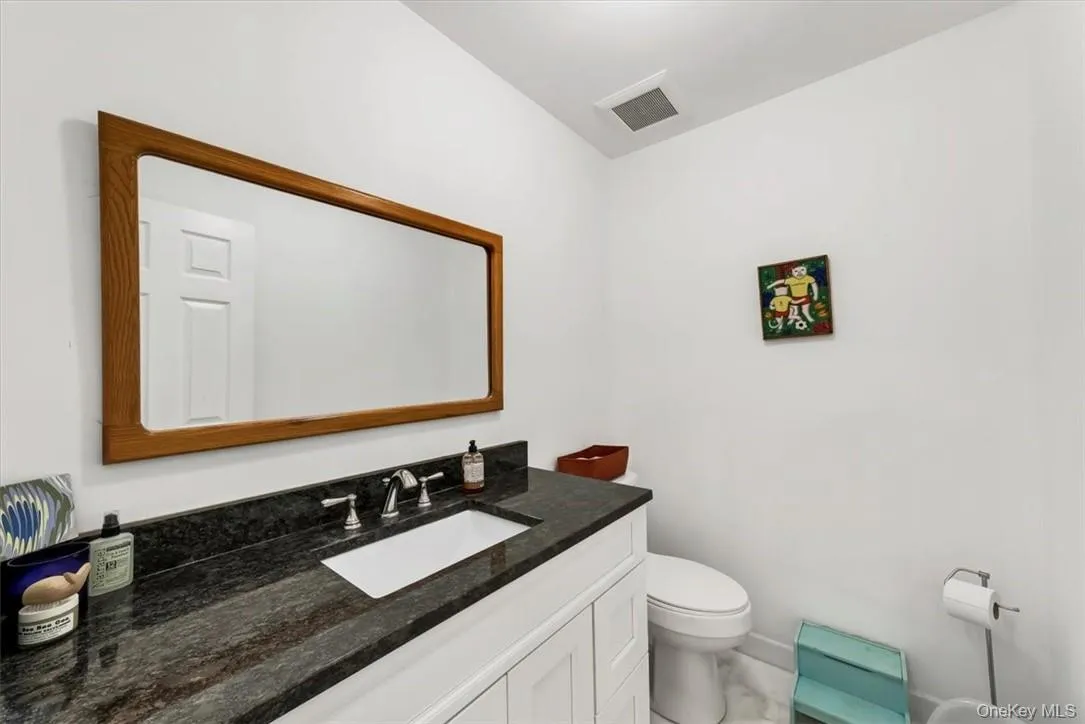 25 King Street, Cortlandt, NY, 4 Bedrooms Bedrooms, 10 Rooms Rooms,3 BathroomsBathrooms,Residential Lease,Idx,King,916356 25 King Street, Cortlandt, NY, 4 Bedrooms Bedrooms, 10 Rooms Rooms,3 BathroomsBathrooms,Residential Lease,Idx,King,916356