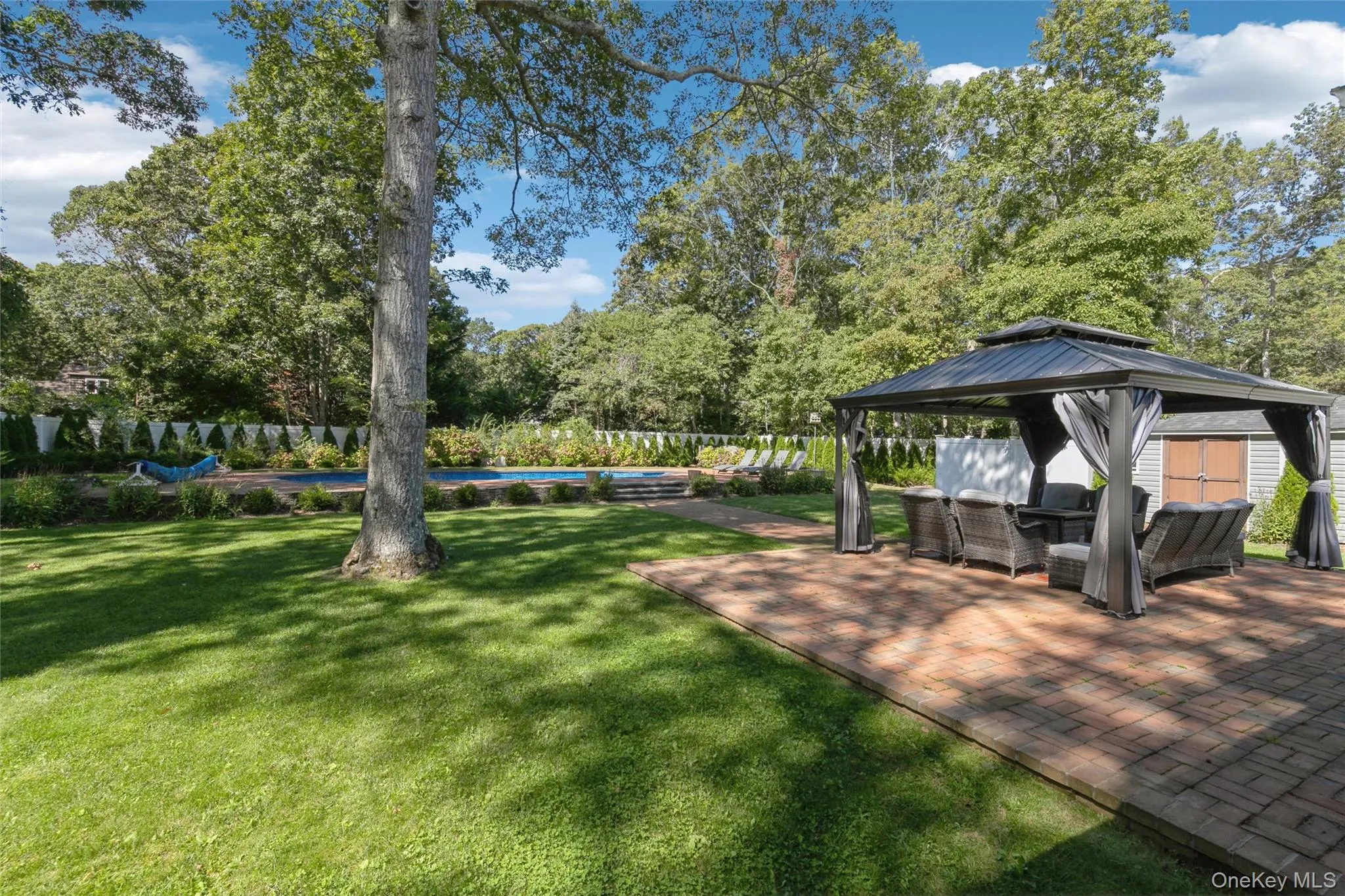 10 Rutland Road, East Hampton, NY, 3 Bedrooms Bedrooms, 7 Rooms Rooms,2 BathroomsBathrooms,Residential,For Rent,Rutland,0,916476 10 Rutland Road, East Hampton, NY, 3 Bedrooms Bedrooms, 7 Rooms Rooms,2 BathroomsBathrooms,Residential,For Rent,Rutland,0,916476