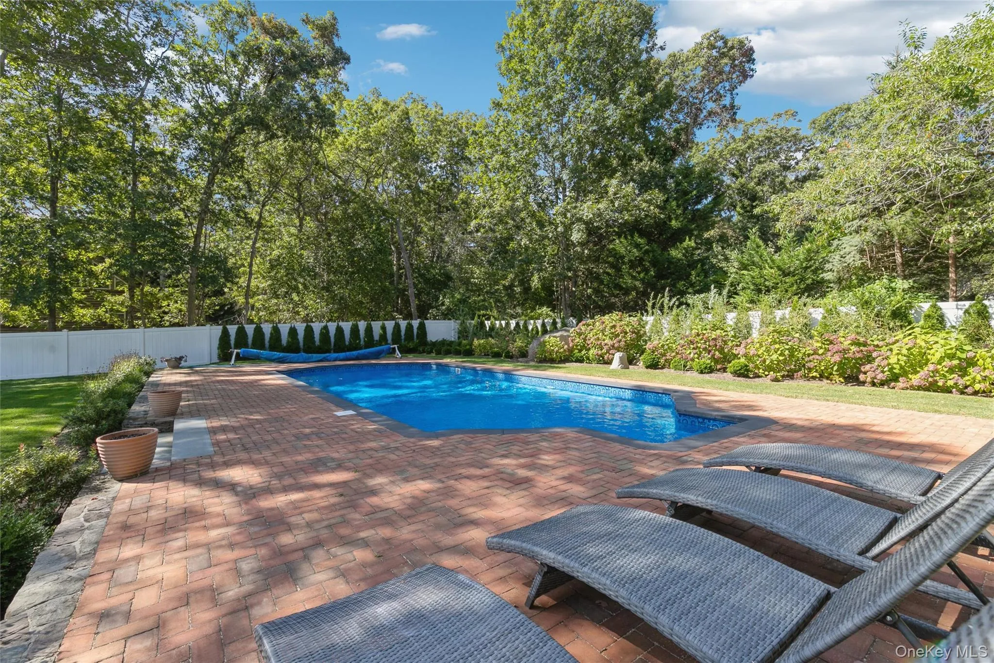 10 Rutland Road, East Hampton, NY, 3 Bedrooms Bedrooms, 7 Rooms Rooms,2 BathroomsBathrooms,Residential,For Rent,Rutland,0,916476 10 Rutland Road, East Hampton, NY, 3 Bedrooms Bedrooms, 7 Rooms Rooms,2 BathroomsBathrooms,Residential,For Rent,Rutland,0,916476