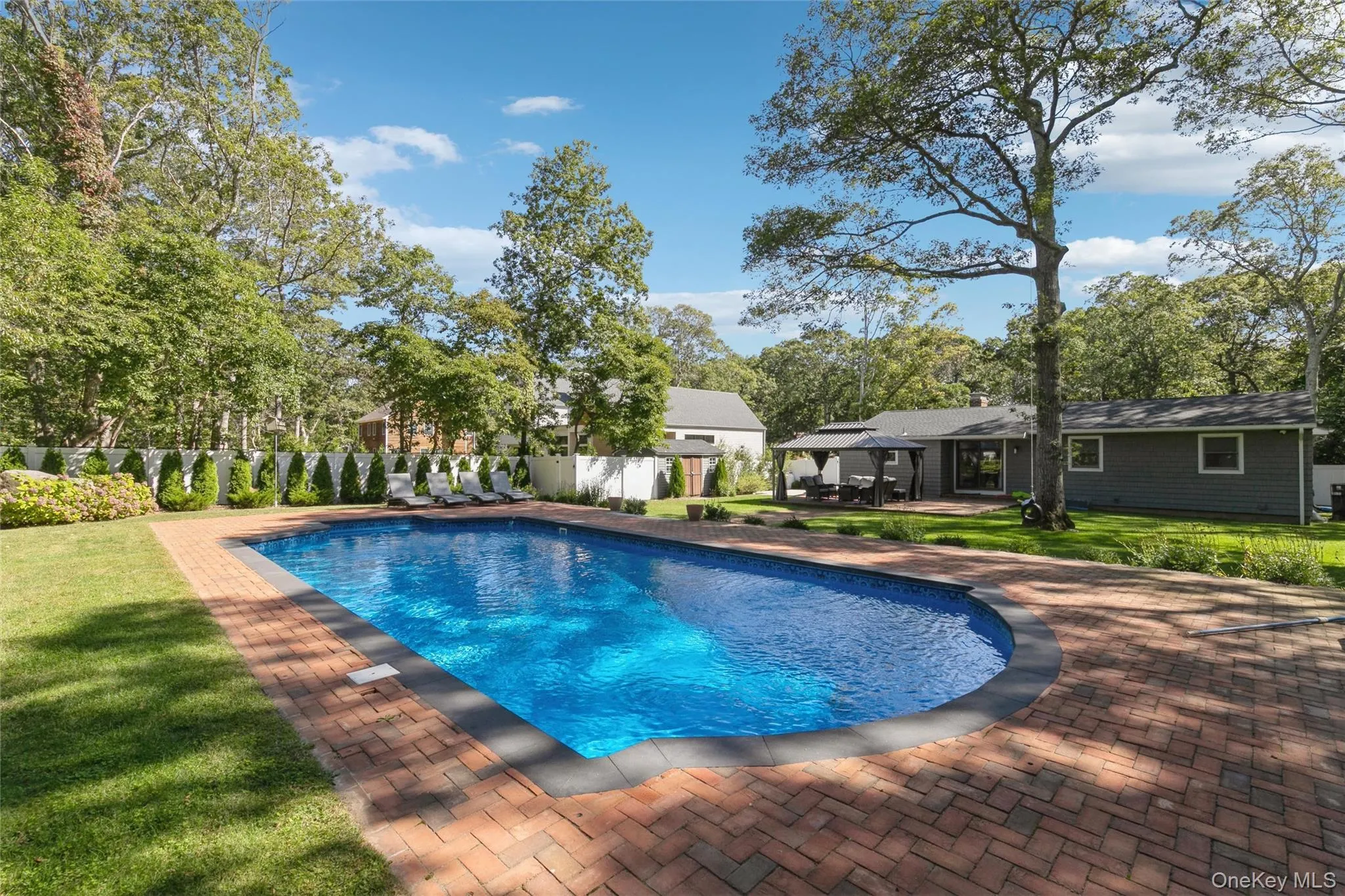10 Rutland Road, East Hampton, NY, 3 Bedrooms Bedrooms, 7 Rooms Rooms,2 BathroomsBathrooms,Residential,For Rent,Rutland,0,916476 10 Rutland Road, East Hampton, NY, 3 Bedrooms Bedrooms, 7 Rooms Rooms,2 BathroomsBathrooms,Residential,For Rent,Rutland,0,916476