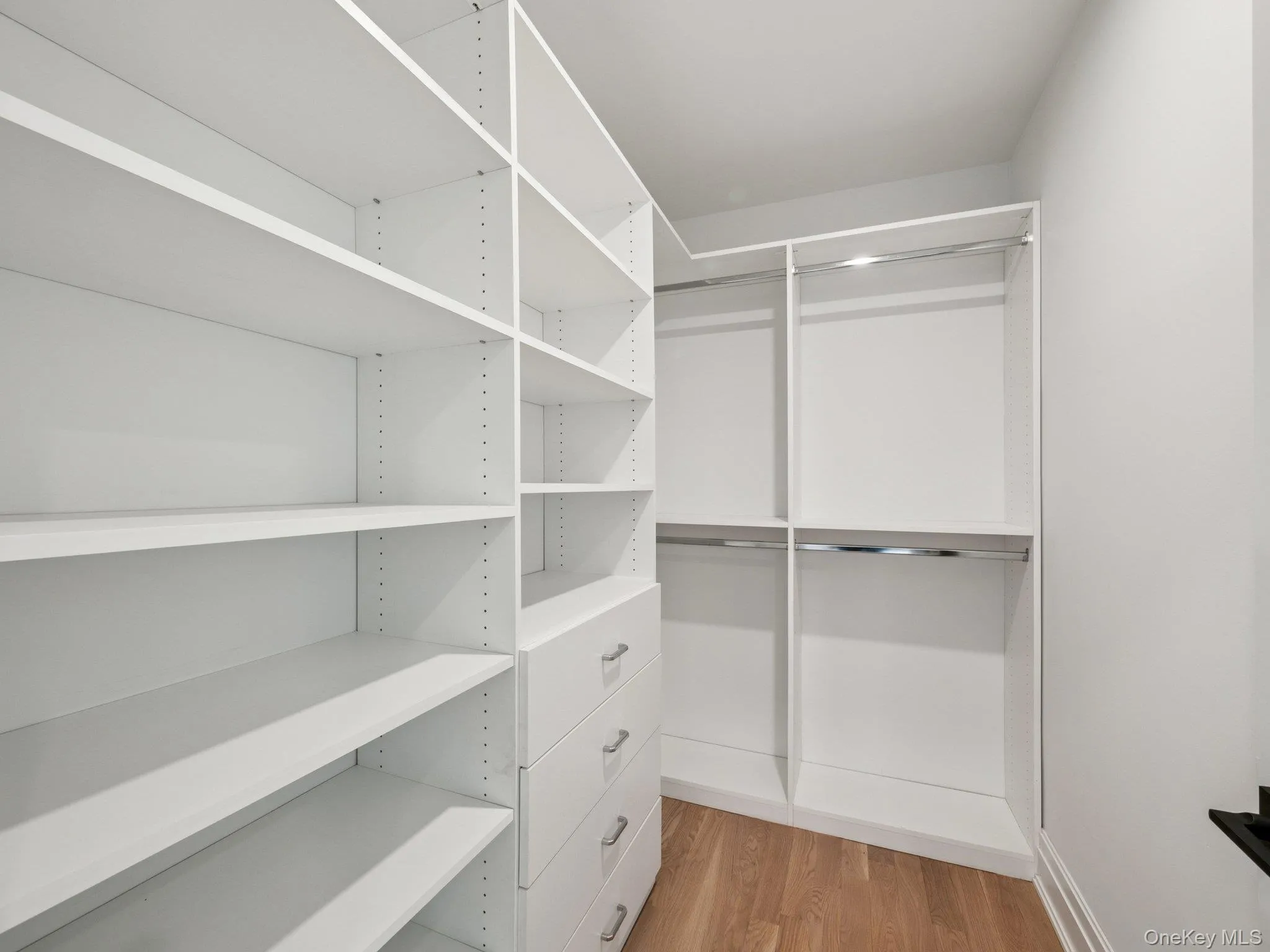 2 Arthur Place, Oyster Bay, NY, 4 Bedrooms Bedrooms, 9 Rooms Rooms,3 BathroomsBathrooms,Residential Lease,Idx,Arthur,0,916738 2 Arthur Place, Oyster Bay, NY, 4 Bedrooms Bedrooms, 9 Rooms Rooms,3 BathroomsBathrooms,Residential Lease,Idx,Arthur,0,916738