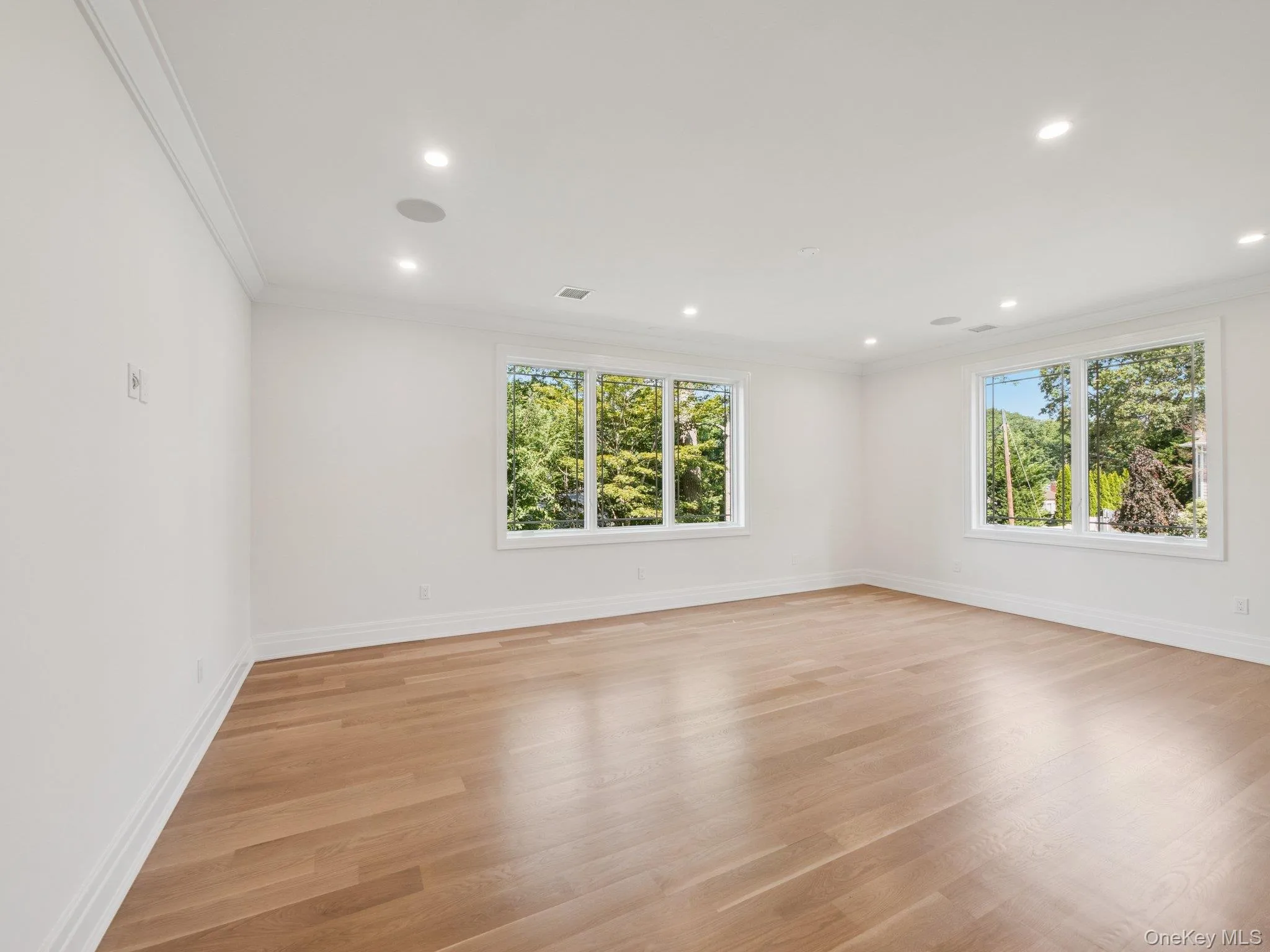 2 Arthur Place, Oyster Bay, NY, 4 Bedrooms Bedrooms, 9 Rooms Rooms,3 BathroomsBathrooms,Residential Lease,Idx,Arthur,0,916738 2 Arthur Place, Oyster Bay, NY, 4 Bedrooms Bedrooms, 9 Rooms Rooms,3 BathroomsBathrooms,Residential Lease,Idx,Arthur,0,916738