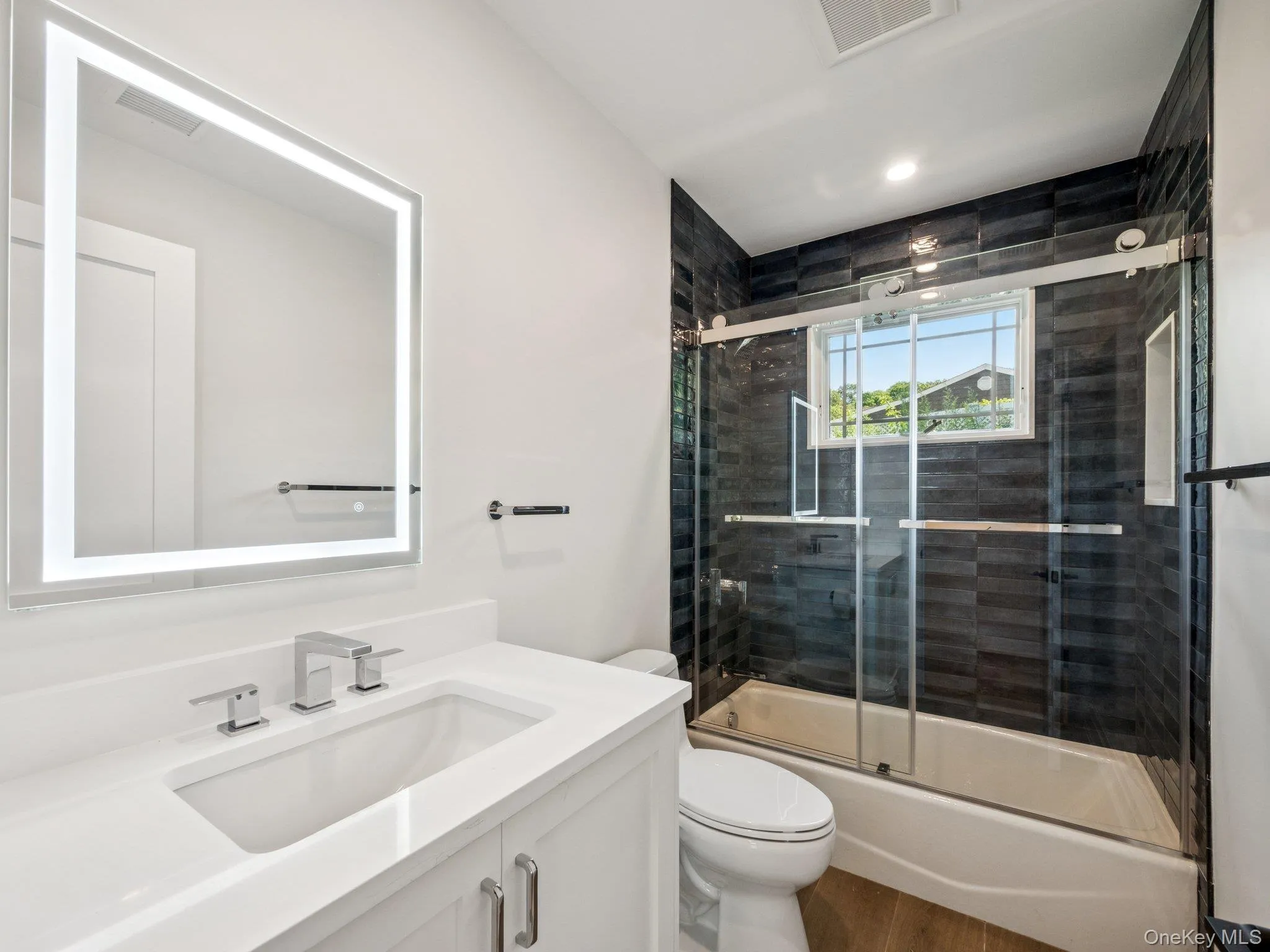 2 Arthur Place, Oyster Bay, NY, 4 Bedrooms Bedrooms, 9 Rooms Rooms,3 BathroomsBathrooms,Residential Lease,Idx,Arthur,0,916738 2 Arthur Place, Oyster Bay, NY, 4 Bedrooms Bedrooms, 9 Rooms Rooms,3 BathroomsBathrooms,Residential Lease,Idx,Arthur,0,916738