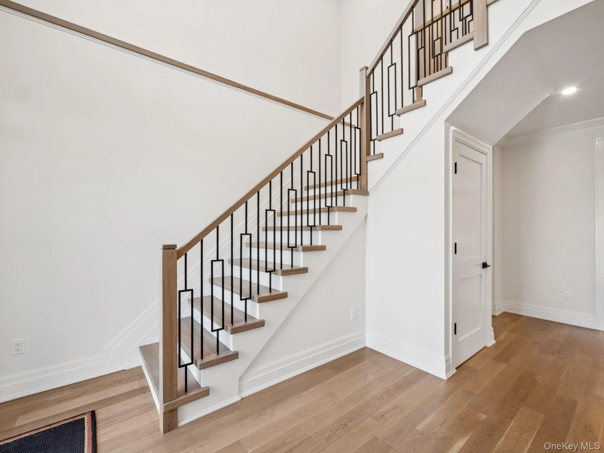 2 Arthur Place, Oyster Bay, NY, 4 Bedrooms Bedrooms, 9 Rooms Rooms,3 BathroomsBathrooms,Residential Lease,Idx,Arthur,0,916738 2 Arthur Place, Oyster Bay, NY, 4 Bedrooms Bedrooms, 9 Rooms Rooms,3 BathroomsBathrooms,Residential Lease,Idx,Arthur,0,916738