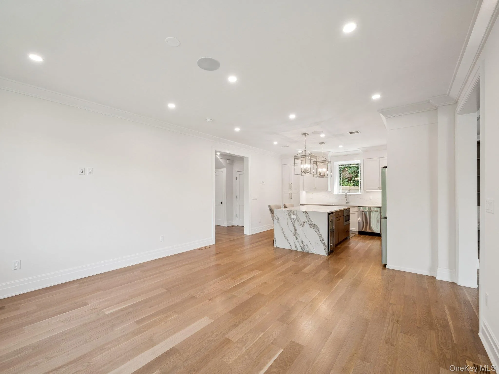 2 Arthur Place, Oyster Bay, NY, 4 Bedrooms Bedrooms, 9 Rooms Rooms,3 BathroomsBathrooms,Residential Lease,Idx,Arthur,0,916738 2 Arthur Place, Oyster Bay, NY, 4 Bedrooms Bedrooms, 9 Rooms Rooms,3 BathroomsBathrooms,Residential Lease,Idx,Arthur,0,916738