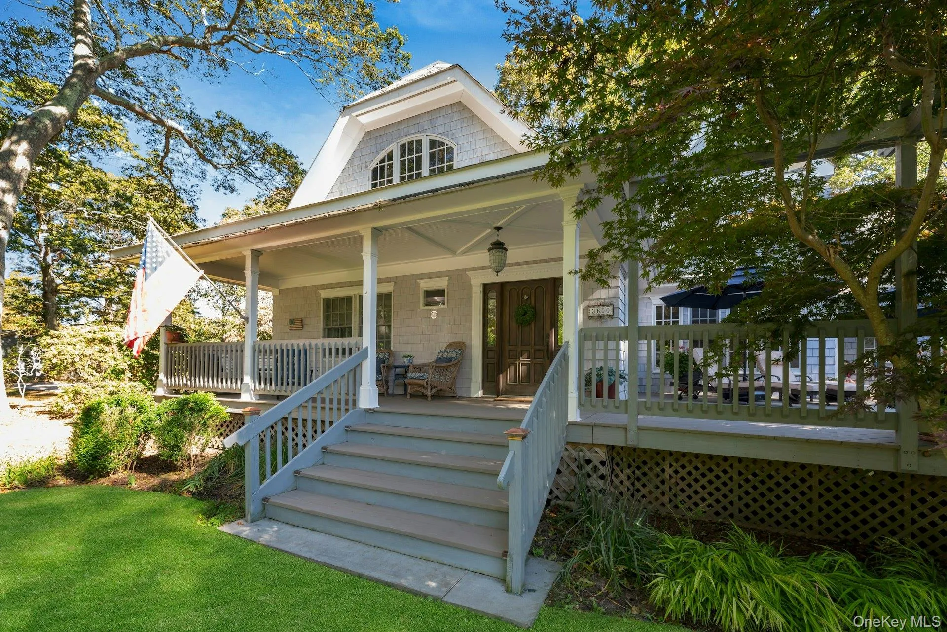 View of front of property featuring covered porch View of front of property featuring covered porch