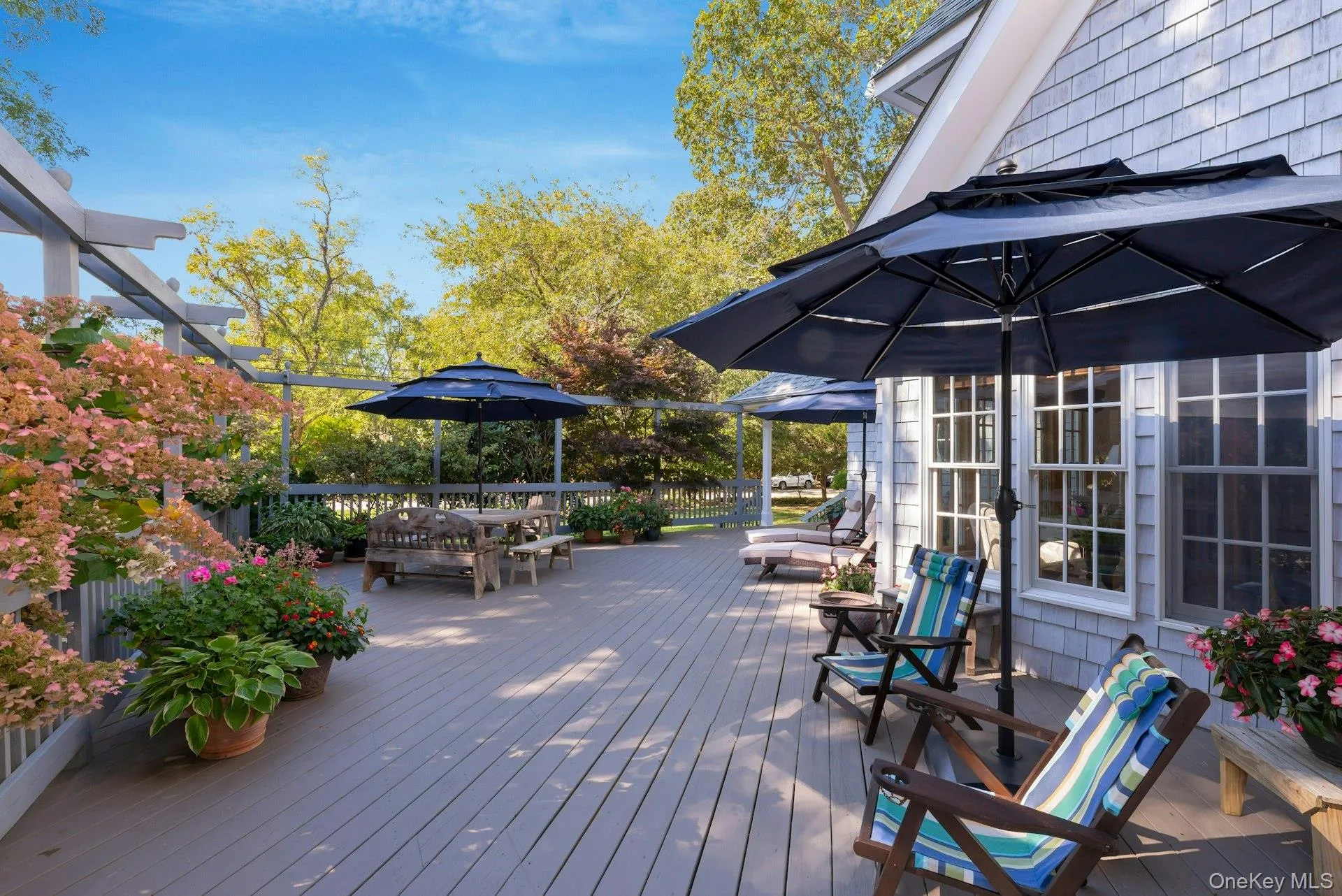 Deck featuring outdoor dining area Deck featuring outdoor dining area