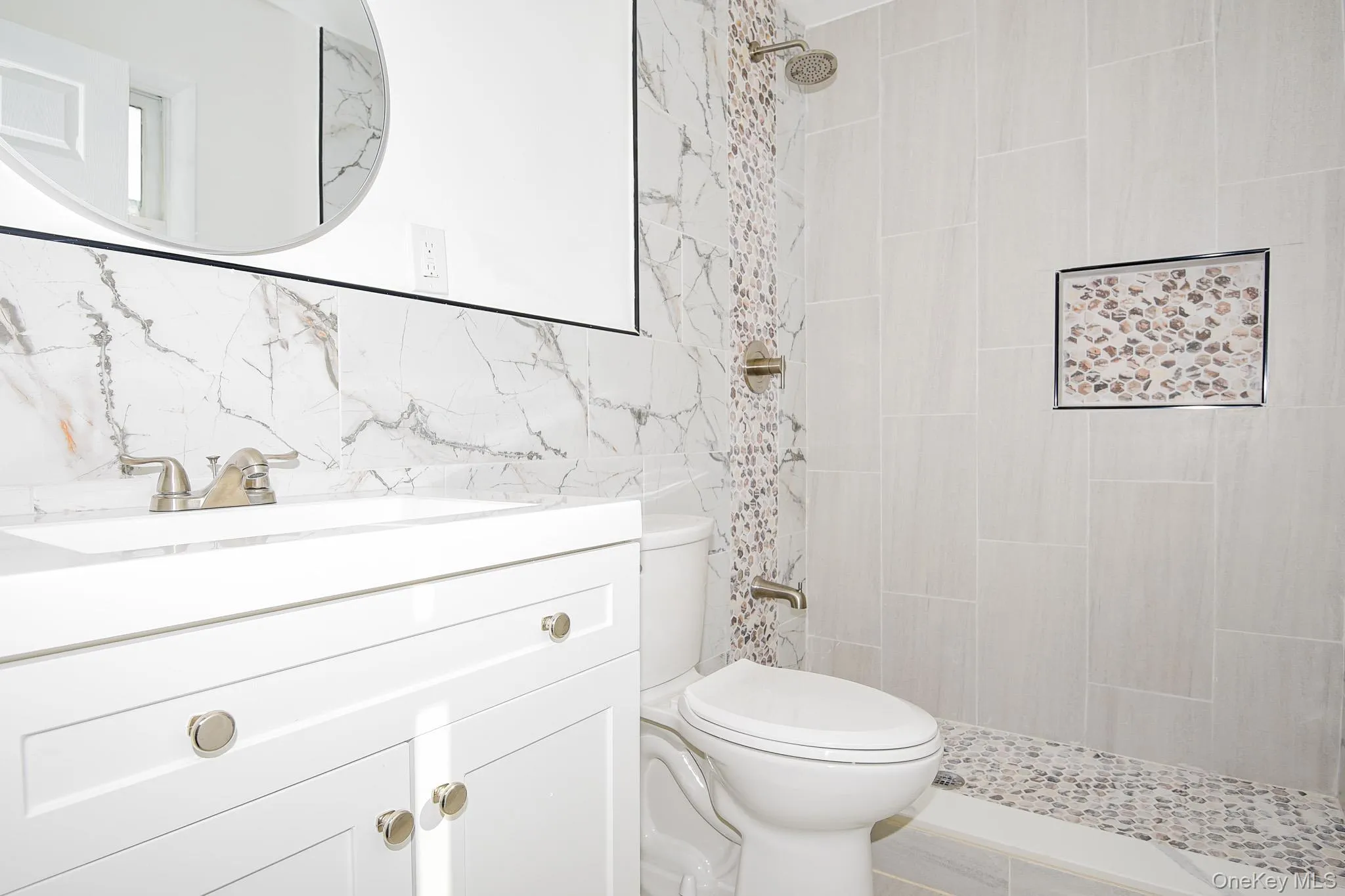 Master bathroom Master bathroom