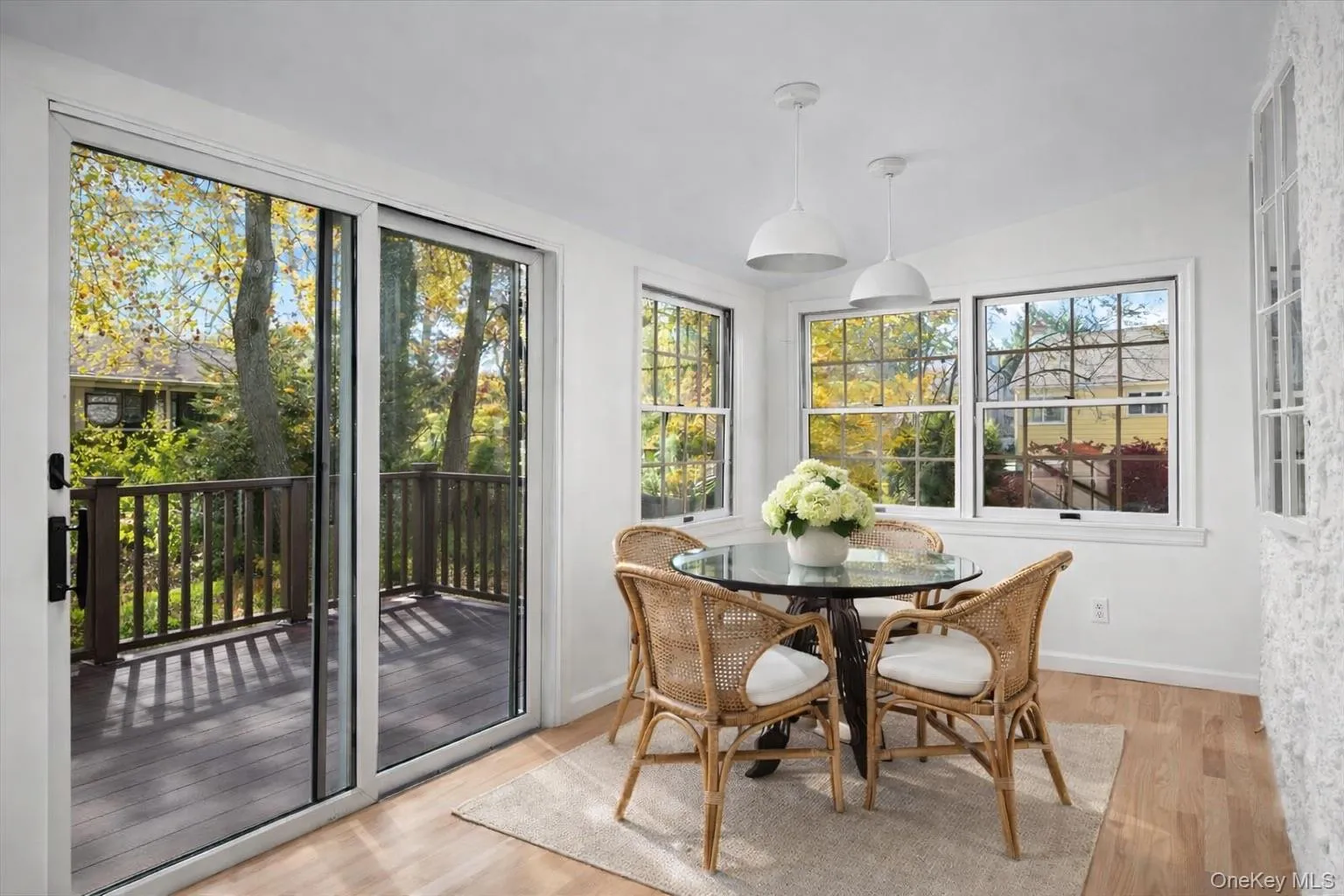 Virtually staged breakfast area located just off the kitchen. Virtually staged breakfast area located just off the kitchen.