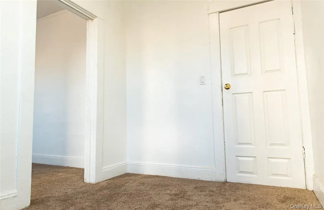 14 Horton Avenue, New Rochelle, NY, 4 Bedrooms Bedrooms, 7 Rooms Rooms,1 BathroomBathrooms,Residential Lease,Idx,Horton,917009 14 Horton Avenue, New Rochelle, NY, 4 Bedrooms Bedrooms, 7 Rooms Rooms,1 BathroomBathrooms,Residential Lease,Idx,Horton,917009