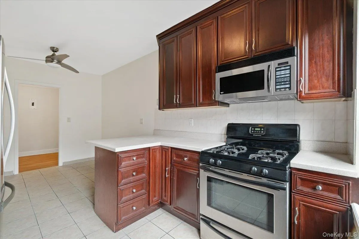 300 Main Street, White Plains, NY, 1 Bedroom Bedrooms, 4 Rooms Rooms,1 BathroomBathrooms,Residential Lease,Idx,Main,0,917043 300 Main Street, White Plains, NY, 1 Bedroom Bedrooms, 4 Rooms Rooms,1 BathroomBathrooms,Residential Lease,Idx,Main,0,917043