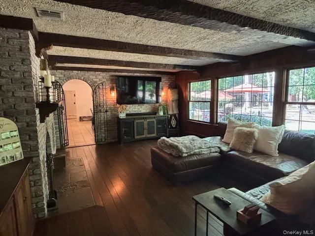 32 Hitherbrook Road, Smithtown, NY, 4 Bedrooms Bedrooms, 9 Rooms Rooms,3 BathroomsBathrooms,Residential Lease,Idx,Hitherbrook,0,917261 32 Hitherbrook Road, Smithtown, NY, 4 Bedrooms Bedrooms, 9 Rooms Rooms,3 BathroomsBathrooms,Residential Lease,Idx,Hitherbrook,0,917261