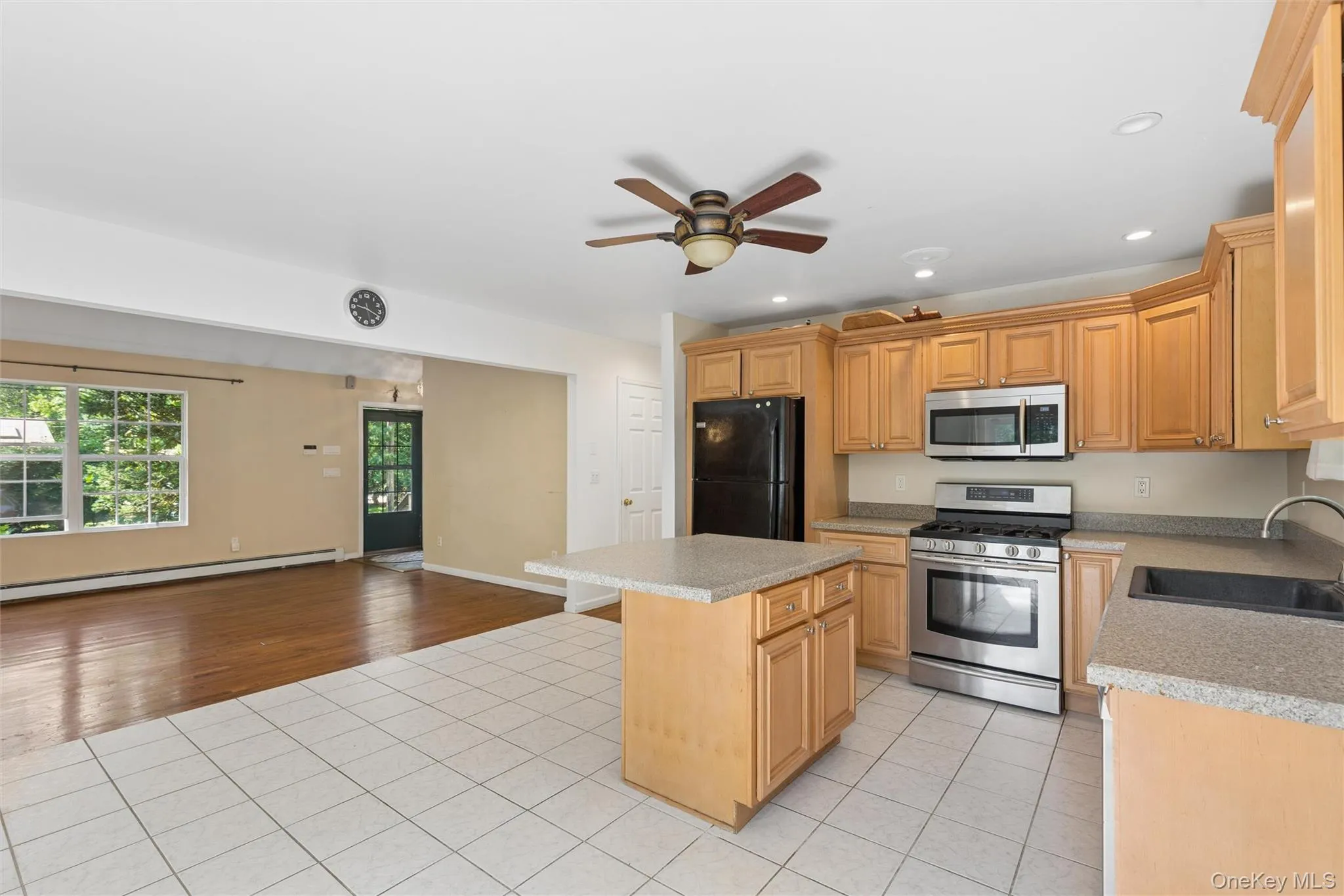 32 Atlantic Avenue, Southampton, NY, 4 Bedrooms Bedrooms, 6 Rooms Rooms,2 BathroomsBathrooms,Residential,For Rent,Atlantic,0,KEY917538 32 Atlantic Avenue, Southampton, NY, 4 Bedrooms Bedrooms, 6 Rooms Rooms,2 BathroomsBathrooms,Residential,For Rent,Atlantic,0,KEY917538