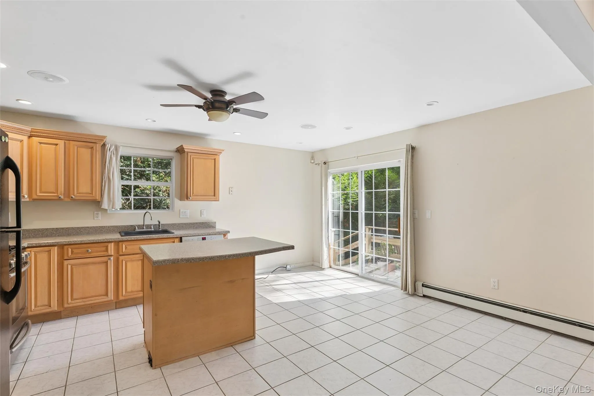 32 Atlantic Avenue, Southampton, NY, 4 Bedrooms Bedrooms, 6 Rooms Rooms,2 BathroomsBathrooms,Residential,For Rent,Atlantic,0,KEY917538 32 Atlantic Avenue, Southampton, NY, 4 Bedrooms Bedrooms, 6 Rooms Rooms,2 BathroomsBathrooms,Residential,For Rent,Atlantic,0,KEY917538