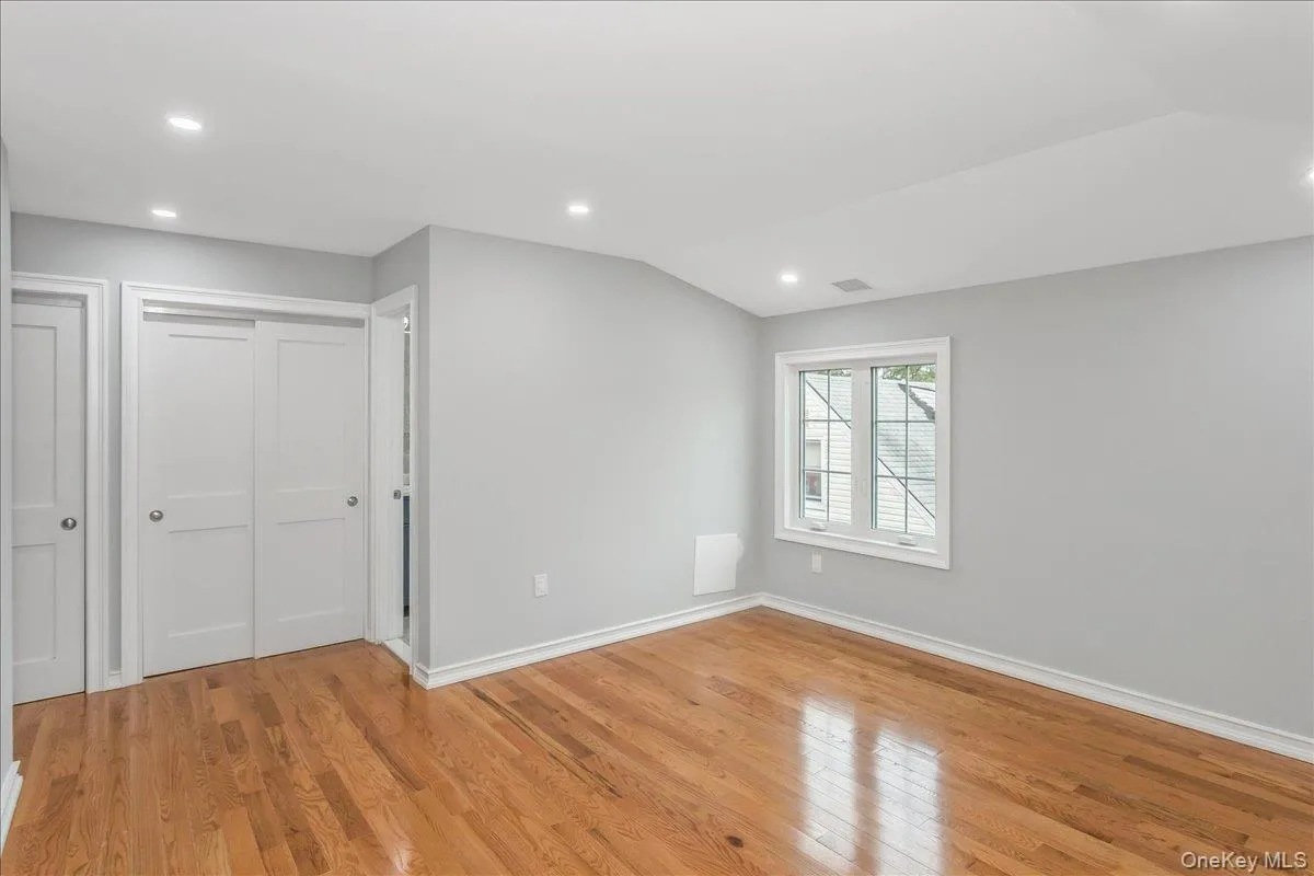 24336 Caney Road, New York, NY, 10 Bedrooms Bedrooms, 28 Rooms Rooms,5 BathroomsBathrooms,Residential,For Rent,Caney,0,917560 24336 Caney Road, New York, NY, 10 Bedrooms Bedrooms, 28 Rooms Rooms,5 BathroomsBathrooms,Residential,For Rent,Caney,0,917560