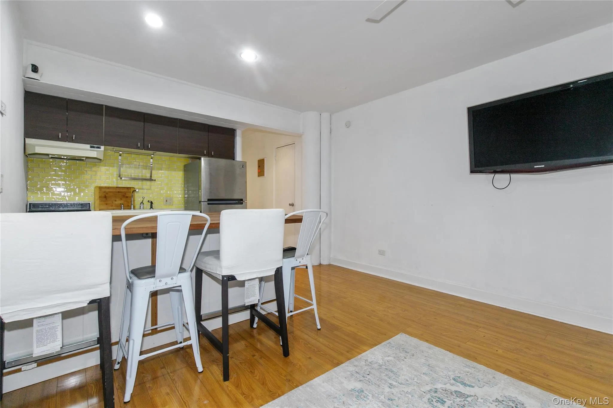 15 Canterbury Road, North Hempstead, NY, 1 Room Rooms,1 BathroomBathrooms,Residential,For Rent,Canterbury,0,917638 15 Canterbury Road, North Hempstead, NY, 1 Room Rooms,1 BathroomBathrooms,Residential,For Rent,Canterbury,0,917638