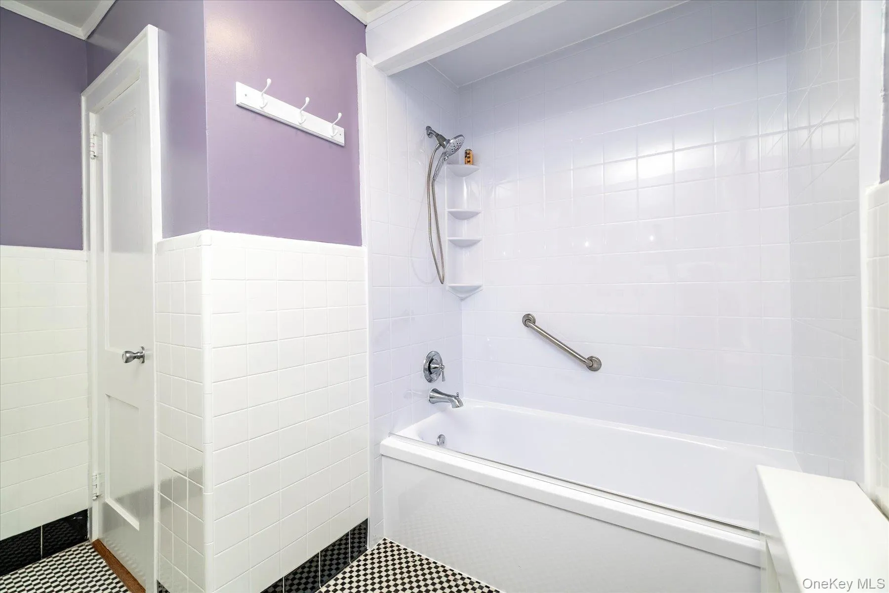 Shower with new Bathfitter Shower with new Bathfitter