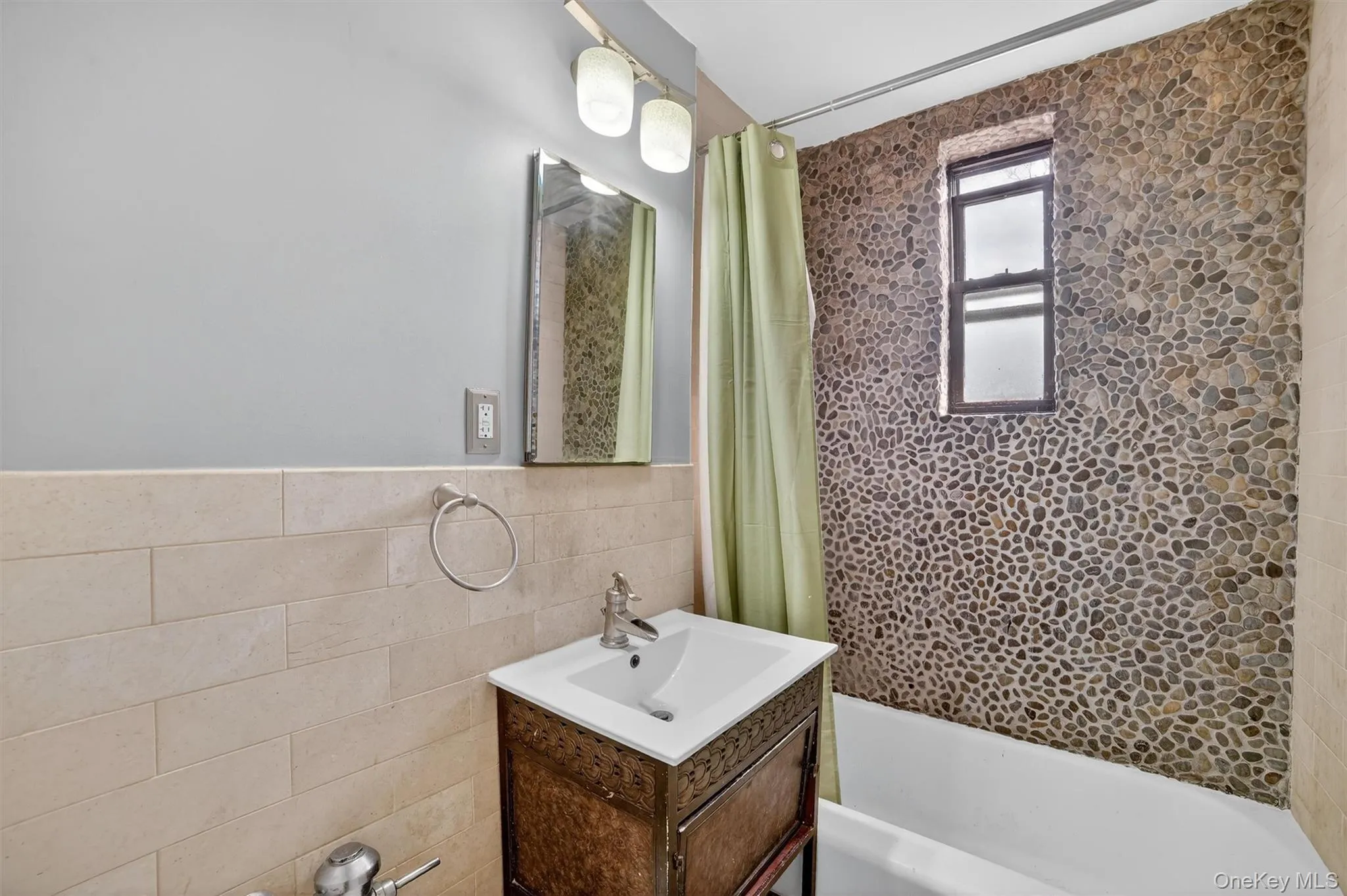 Bathroom Bathroom