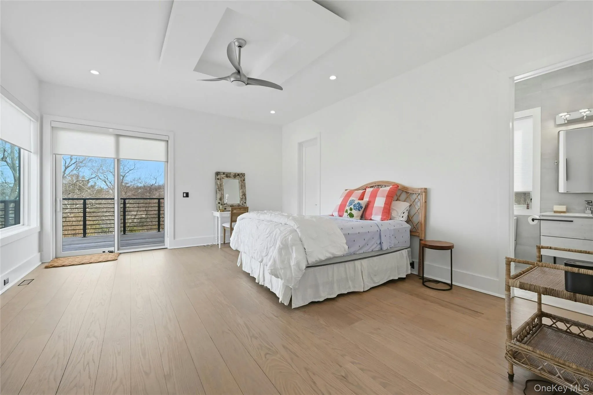 43 Smugglers Path, Riverhead, NY, 4 Bedrooms Bedrooms, 7 Rooms Rooms,3 BathroomsBathrooms,Residential Lease,For Rent,Smugglers,0,917714 43 Smugglers Path, Riverhead, NY, 4 Bedrooms Bedrooms, 7 Rooms Rooms,3 BathroomsBathrooms,Residential Lease,For Rent,Smugglers,0,917714