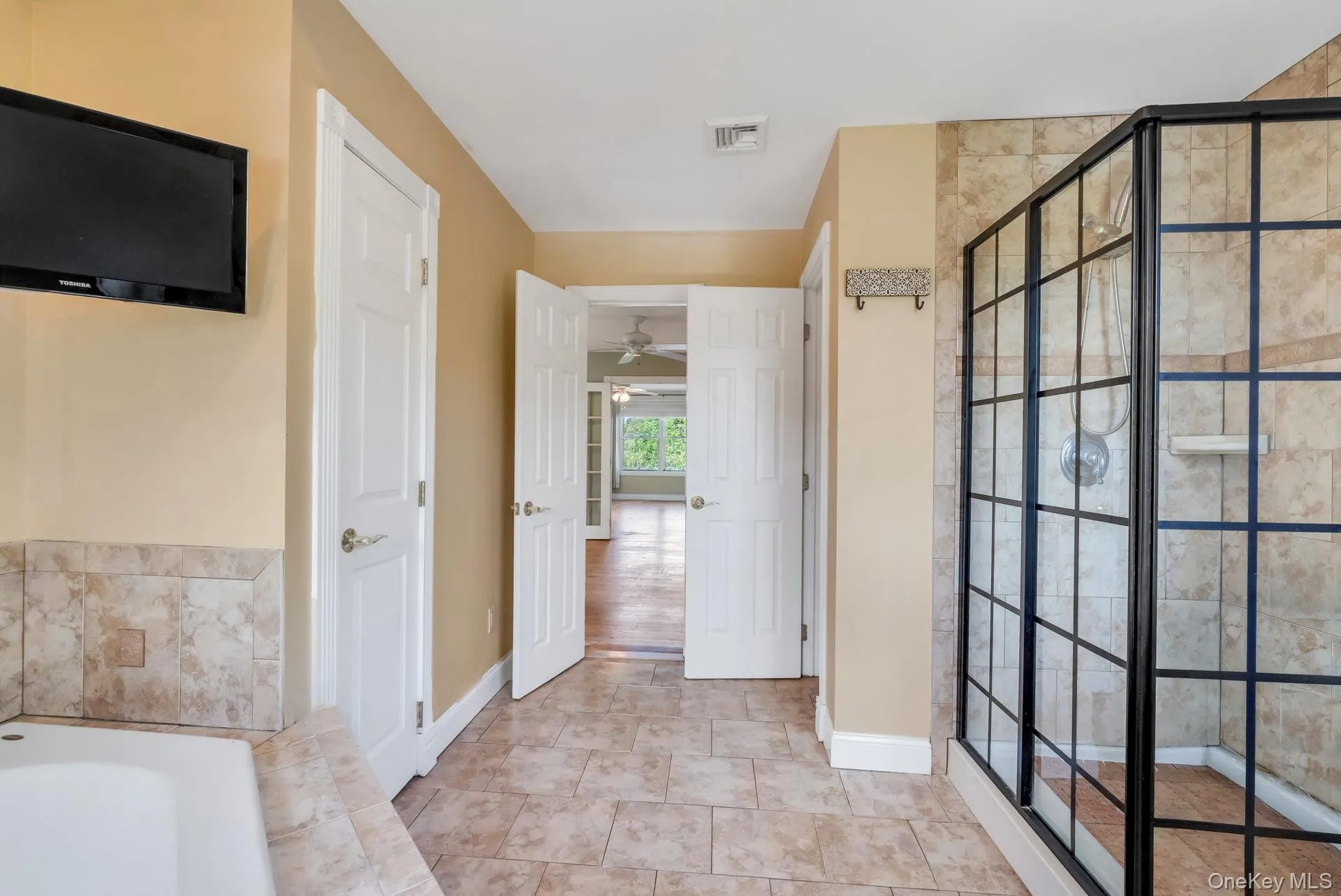 506 Moriches Middle Island Road, Brookhaven, NY, 5 Bedrooms Bedrooms, 8 Rooms Rooms,3 BathroomsBathrooms,Residential,For Rent,Moriches Middle Island,0,917798 506 Moriches Middle Island Road, Brookhaven, NY, 5 Bedrooms Bedrooms, 8 Rooms Rooms,3 BathroomsBathrooms,Residential,For Rent,Moriches Middle Island,0,917798