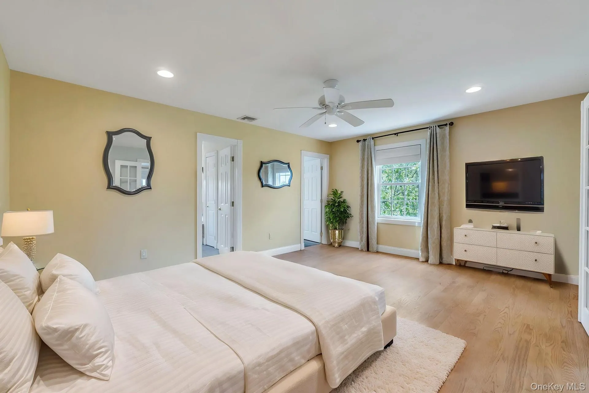 506 Moriches Middle Island Road, Brookhaven, NY, 5 Bedrooms Bedrooms, 8 Rooms Rooms,3 BathroomsBathrooms,Residential,For Rent,Moriches Middle Island,0,917798 506 Moriches Middle Island Road, Brookhaven, NY, 5 Bedrooms Bedrooms, 8 Rooms Rooms,3 BathroomsBathrooms,Residential,For Rent,Moriches Middle Island,0,917798