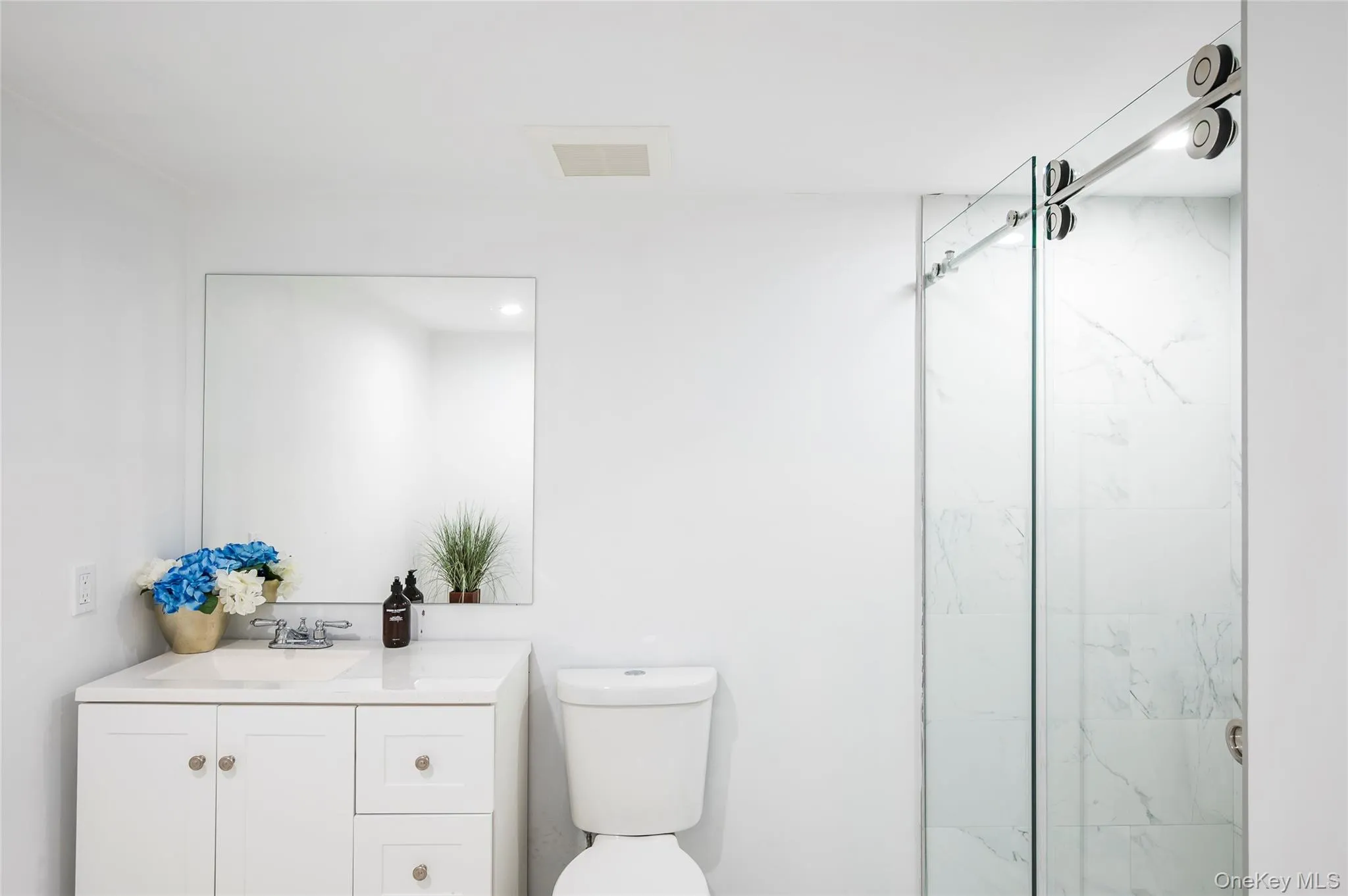 66 School Street, Southampton, NY, 3 Bedrooms Bedrooms, 10 Rooms Rooms,4 BathroomsBathrooms,Residential Lease,Idx,School,917894 66 School Street, Southampton, NY, 3 Bedrooms Bedrooms, 10 Rooms Rooms,4 BathroomsBathrooms,Residential Lease,Idx,School,917894