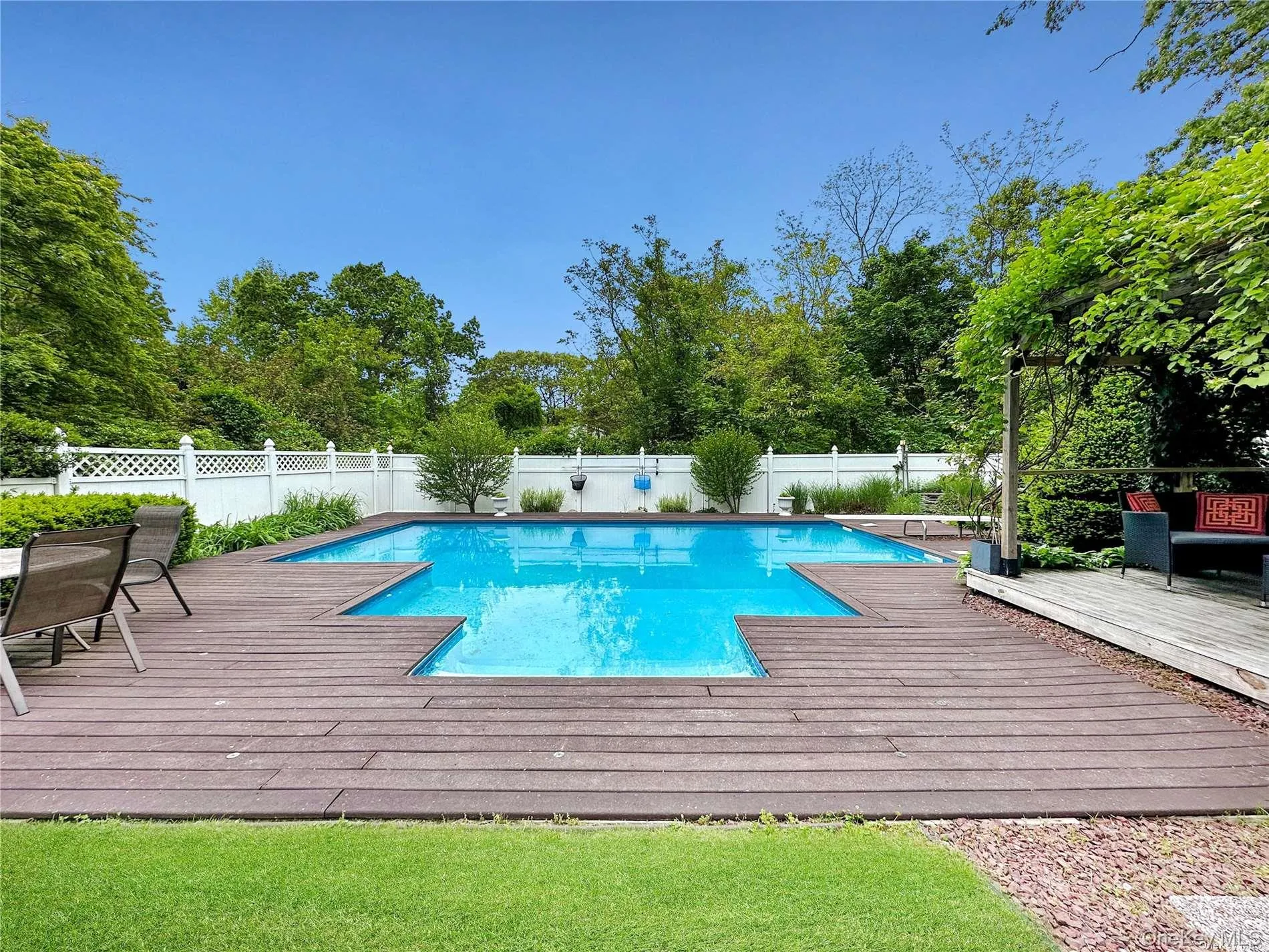 126 Overhill Road, Riverhead, NY, 3 Bedrooms Bedrooms, 5 Rooms Rooms,2 BathroomsBathrooms,Residential Lease,Idx,Overhill,0,917897 126 Overhill Road, Riverhead, NY, 3 Bedrooms Bedrooms, 5 Rooms Rooms,2 BathroomsBathrooms,Residential Lease,Idx,Overhill,0,917897