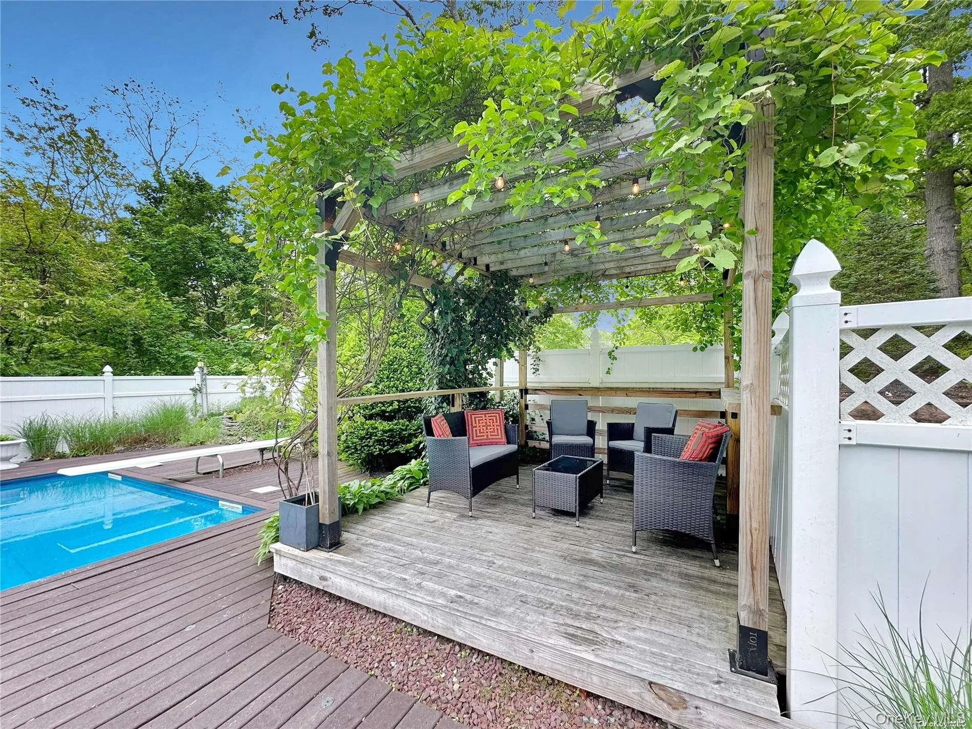 126 Overhill Road, Riverhead, NY, 3 Bedrooms Bedrooms, 5 Rooms Rooms,2 BathroomsBathrooms,Residential Lease,Idx,Overhill,0,917897 126 Overhill Road, Riverhead, NY, 3 Bedrooms Bedrooms, 5 Rooms Rooms,2 BathroomsBathrooms,Residential Lease,Idx,Overhill,0,917897