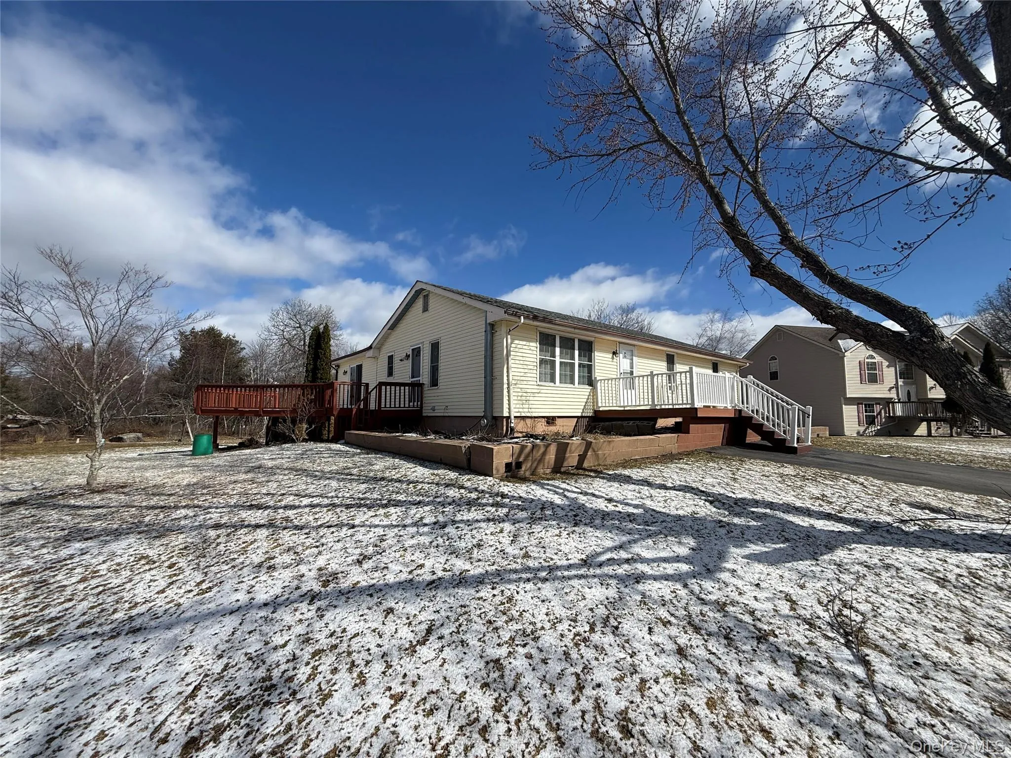 56 Club Lane, Thompson, NY, 3 Bedrooms Bedrooms, 6 Rooms Rooms,2 BathroomsBathrooms,Residential,For Rent,Club,0,917917 56 Club Lane, Thompson, NY, 3 Bedrooms Bedrooms, 6 Rooms Rooms,2 BathroomsBathrooms,Residential,For Rent,Club,0,917917