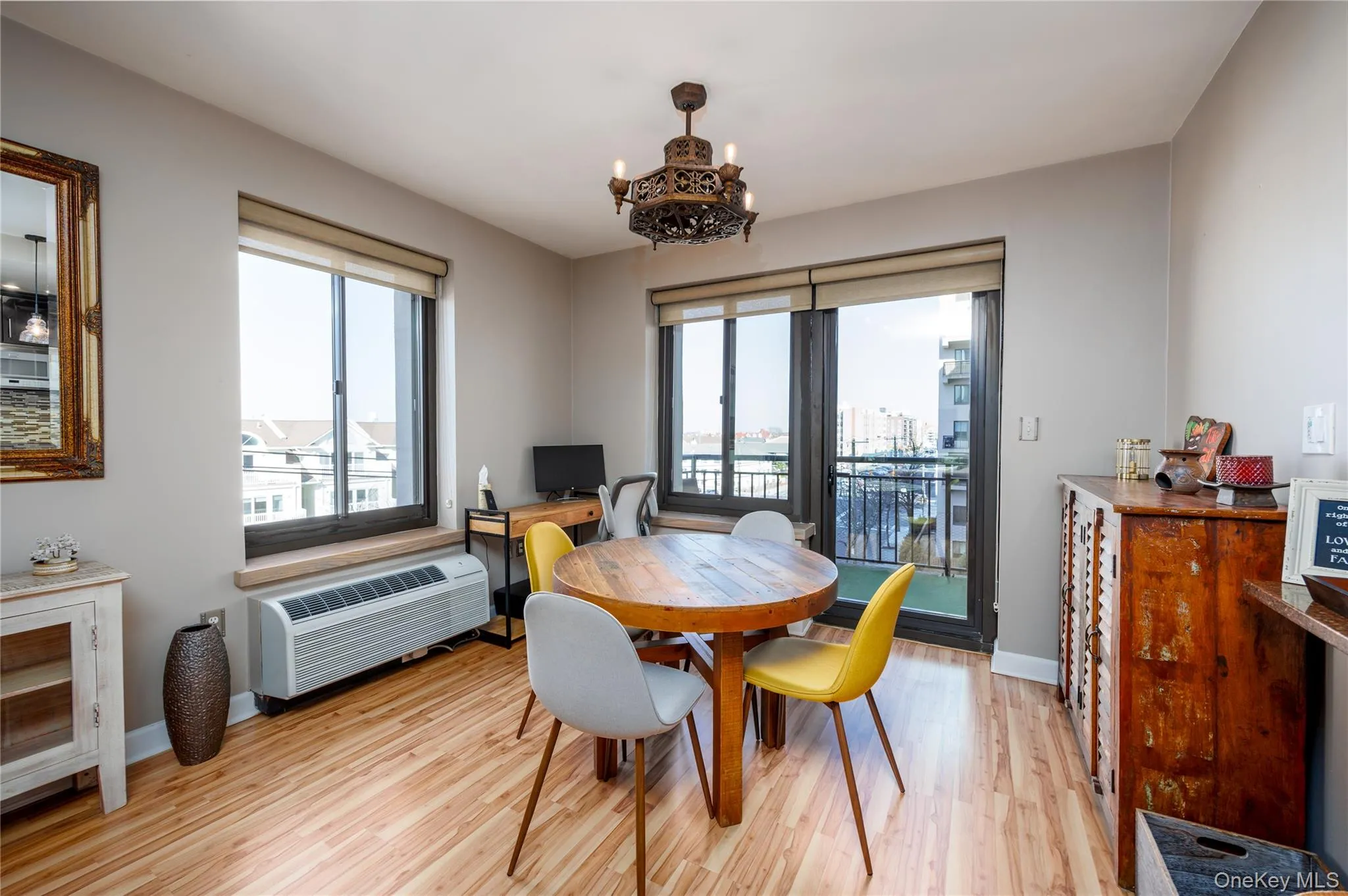 Living room to private terrace Living room to private terrace