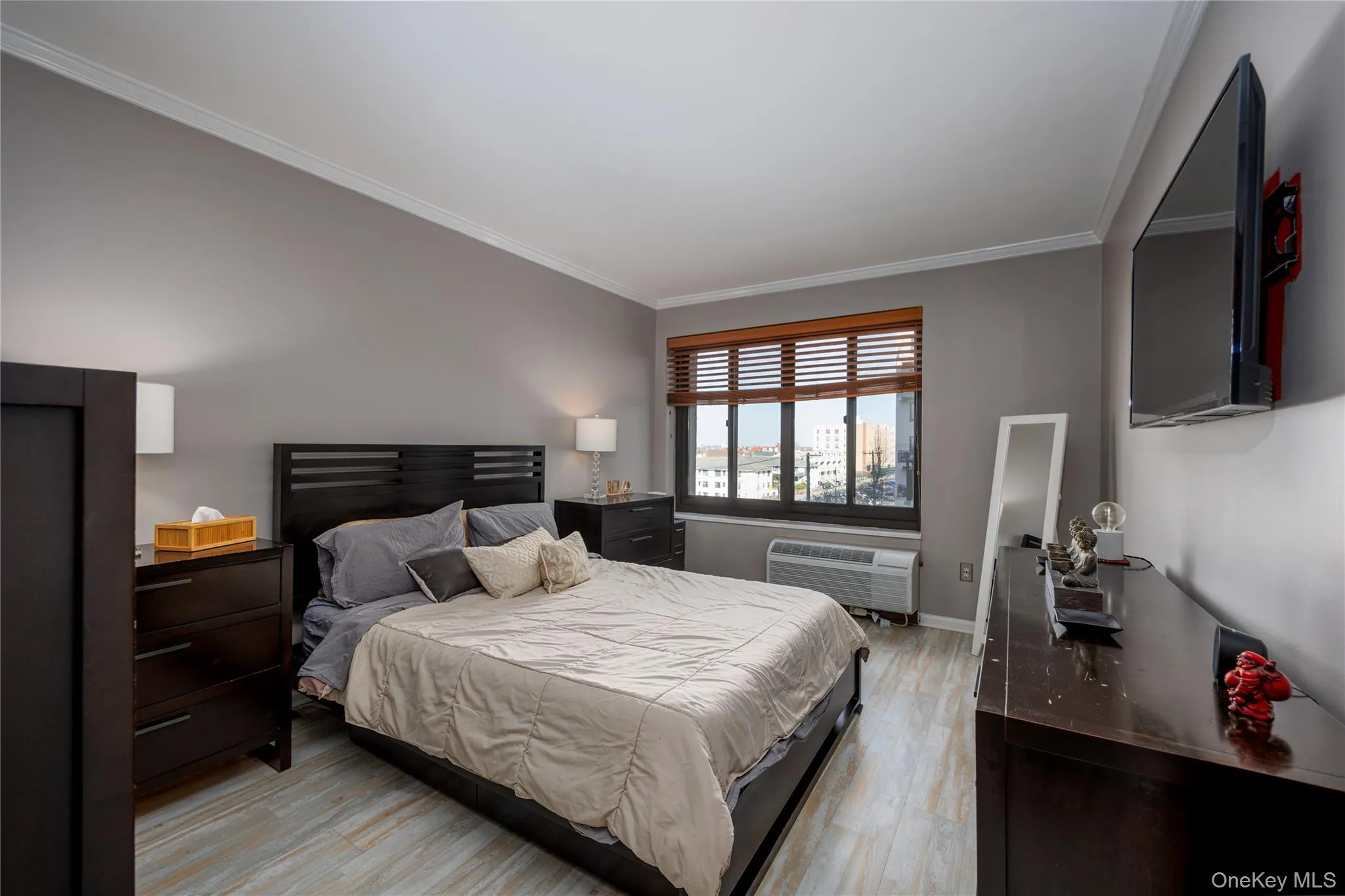 Updated large bedroom Updated large bedroom