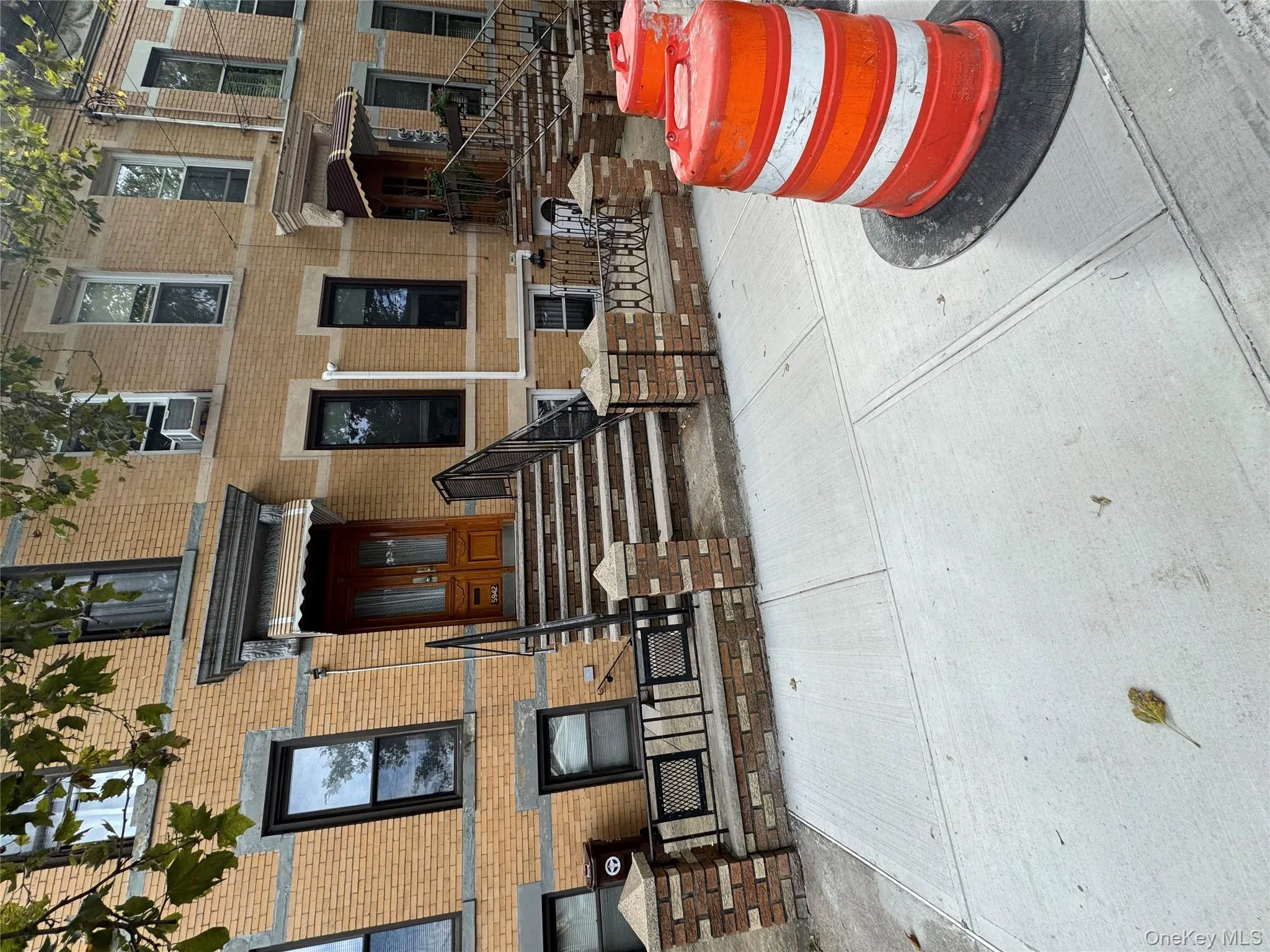 5942 Grove Street, New York, NY, 3 Bedrooms Bedrooms, 5 Rooms Rooms,1 BathroomBathrooms,Residential Lease,Idx,Grove,0,918020 5942 Grove Street, New York, NY, 3 Bedrooms Bedrooms, 5 Rooms Rooms,1 BathroomBathrooms,Residential Lease,Idx,Grove,0,918020