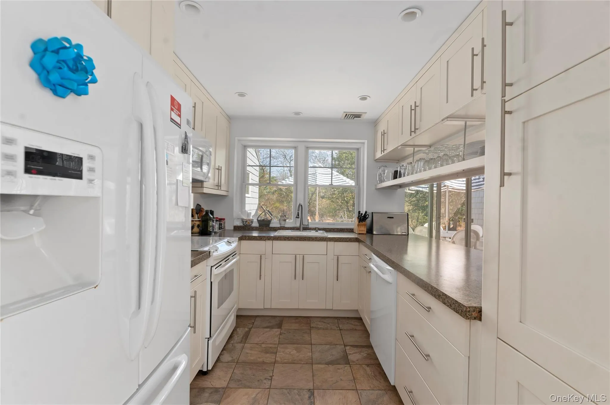 55 Ocean Road, Islip, NY, 5 Bedrooms Bedrooms, 9 Rooms Rooms,3 BathroomsBathrooms,Residential Lease,For Rent,Ocean,0,918131 55 Ocean Road, Islip, NY, 5 Bedrooms Bedrooms, 9 Rooms Rooms,3 BathroomsBathrooms,Residential Lease,For Rent,Ocean,0,918131