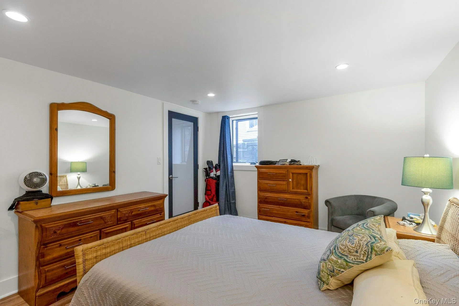 220 Hudson Terrace, Orangetown, NY, 1 Bedroom Bedrooms, 4 Rooms Rooms,1 BathroomBathrooms,Residential Lease,Idx,Hudson,0,918161 220 Hudson Terrace, Orangetown, NY, 1 Bedroom Bedrooms, 4 Rooms Rooms,1 BathroomBathrooms,Residential Lease,Idx,Hudson,0,918161