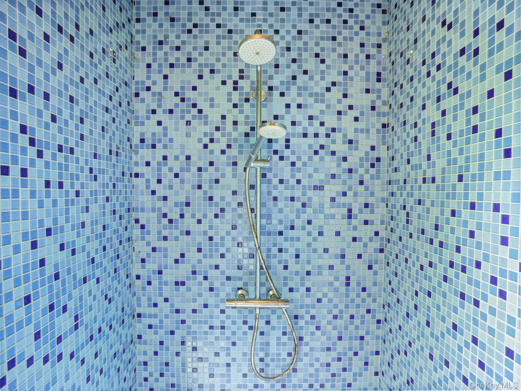 View of unfurnished room View of unfurnished room