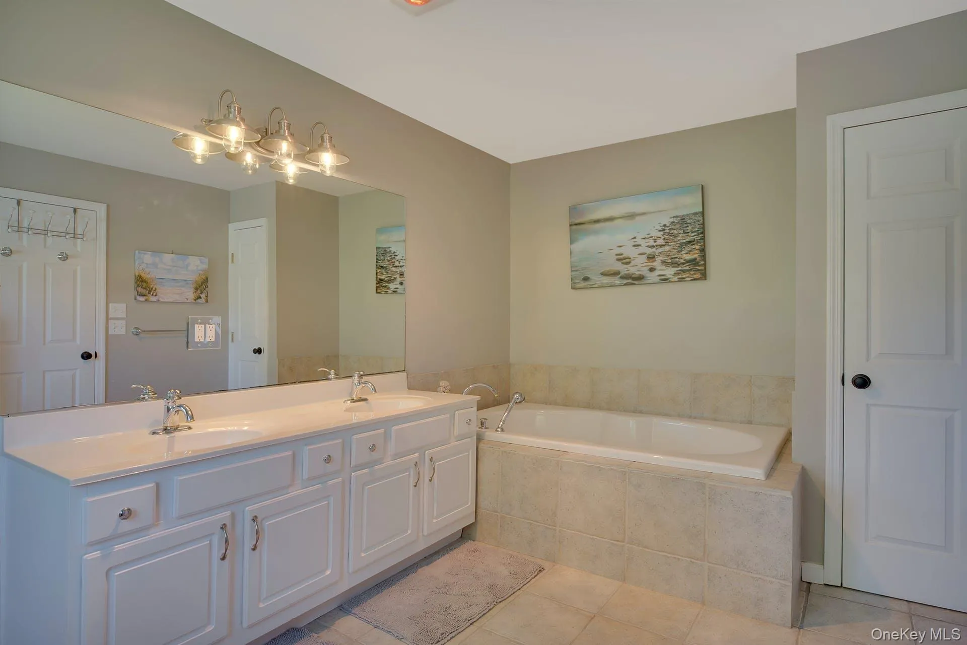 Primary Bathroom - Photo 2 Primary Bathroom - Photo 2