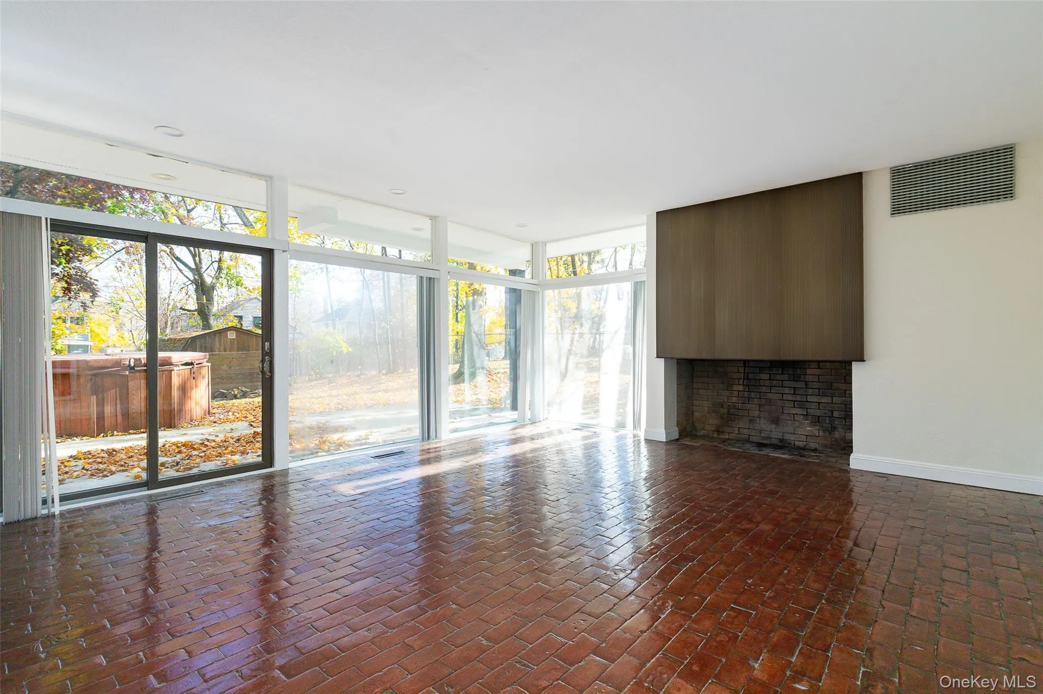 7 Ferris Lane, Poughkeepsie, NY, 5 Bedrooms Bedrooms, 16 Rooms Rooms,2 BathroomsBathrooms,Residential,For Rent,Ferris,0,918376 7 Ferris Lane, Poughkeepsie, NY, 5 Bedrooms Bedrooms, 16 Rooms Rooms,2 BathroomsBathrooms,Residential,For Rent,Ferris,0,918376